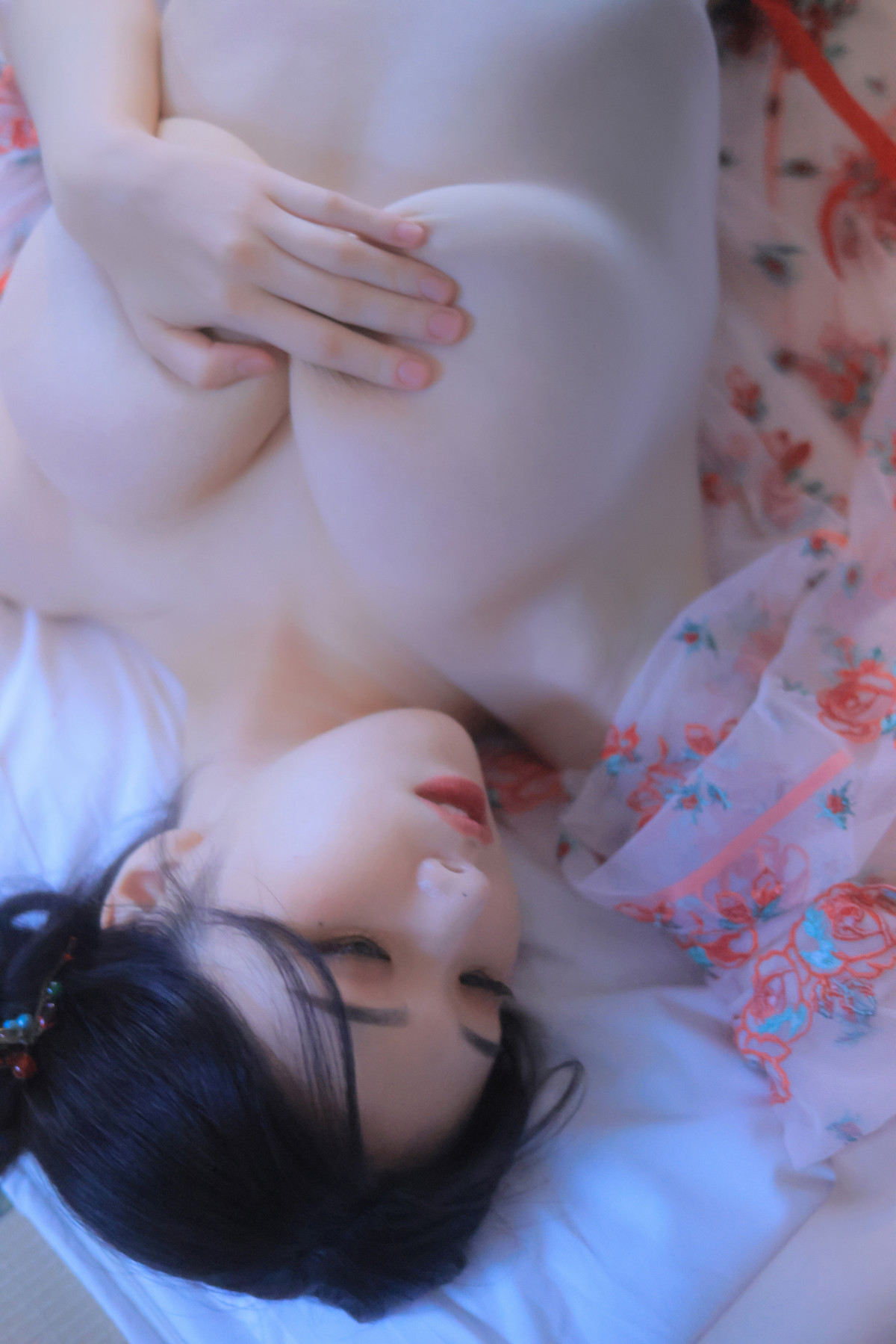 Yeon Woo 연우, Photobook ‘Heat’ Set.02の写真 38