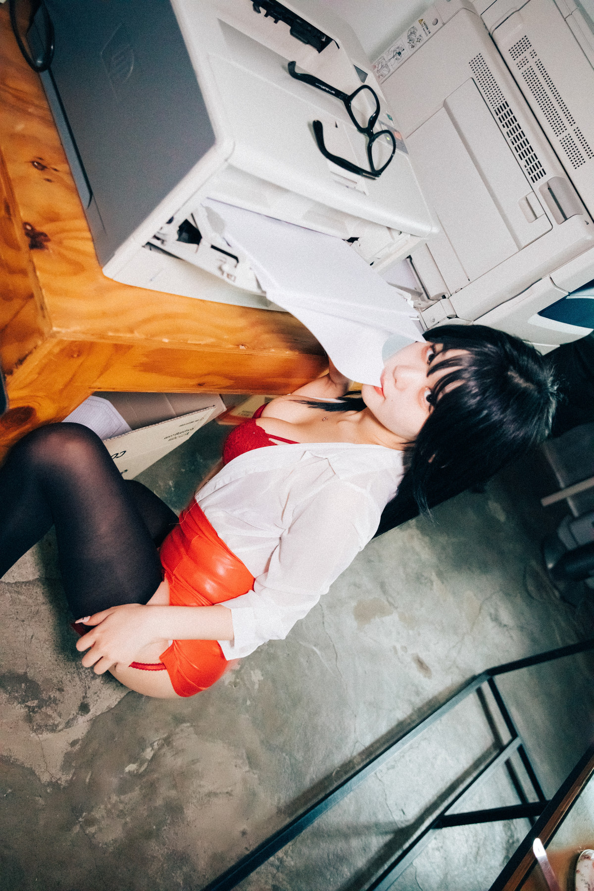 ZIA.Kwon 권지아, Loozy ‘Office Slave’ Set.05の写真 5