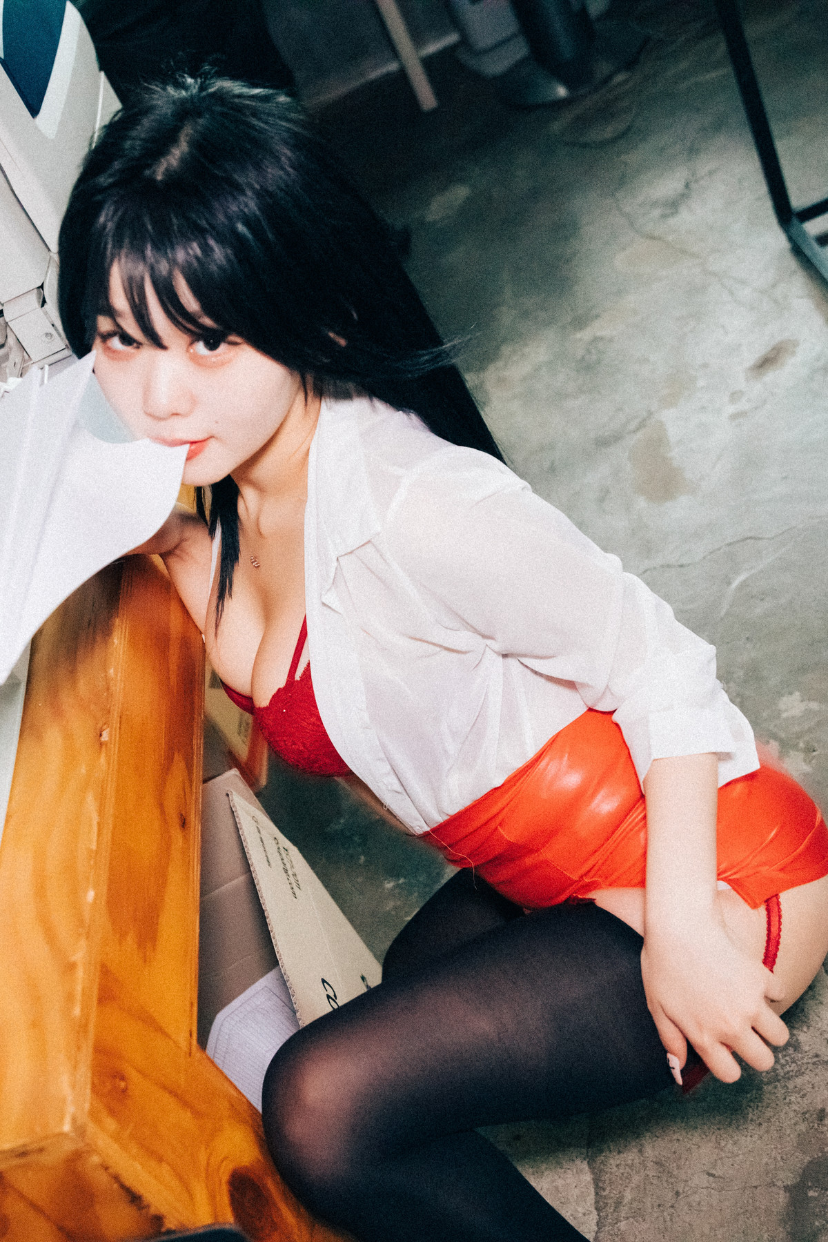 ZIA.Kwon 권지아, Loozy ‘Office Slave’ Set.05の写真 6