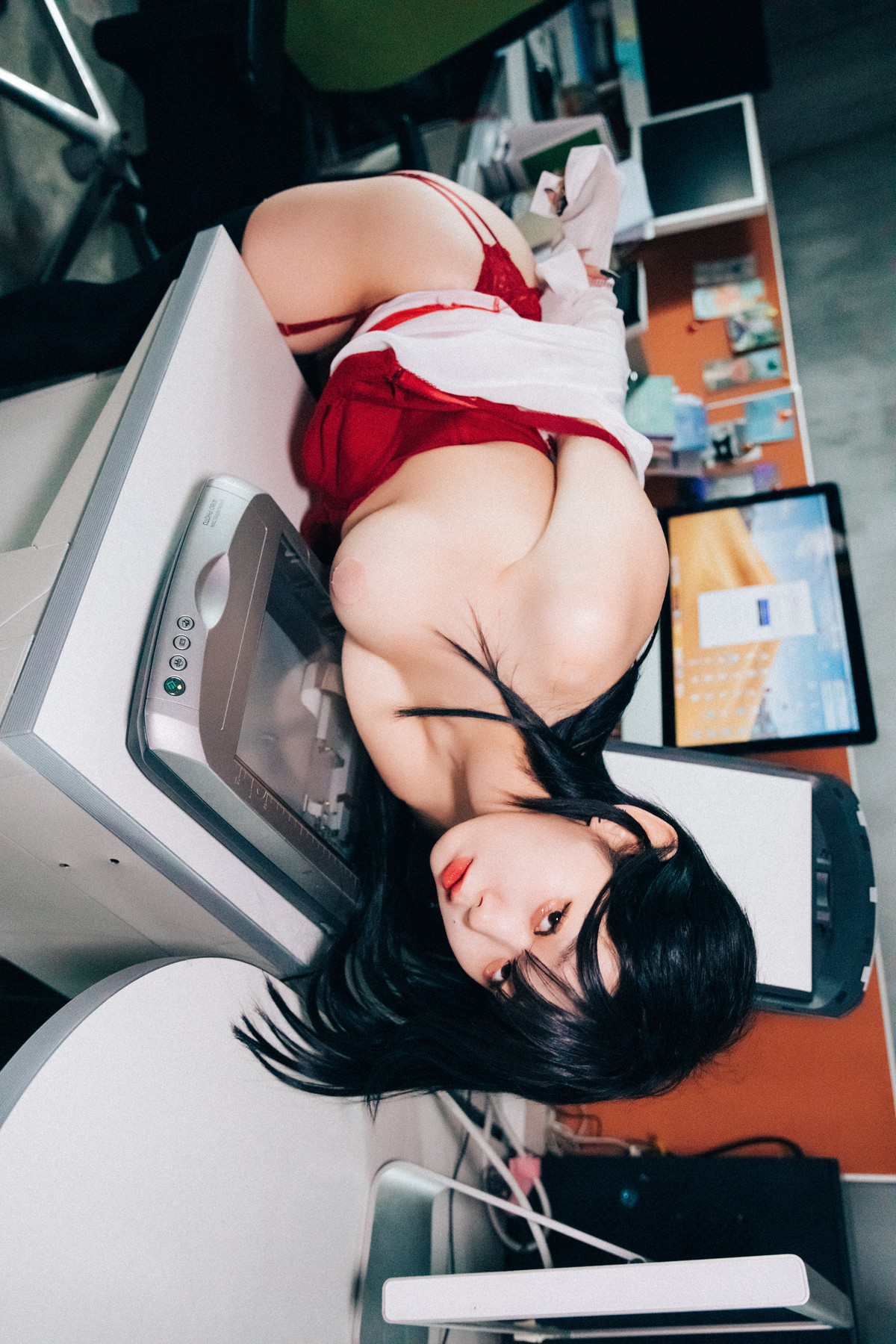 ZIA.Kwon 권지아, Loozy ‘Office Slave’ Set.05の写真 15
