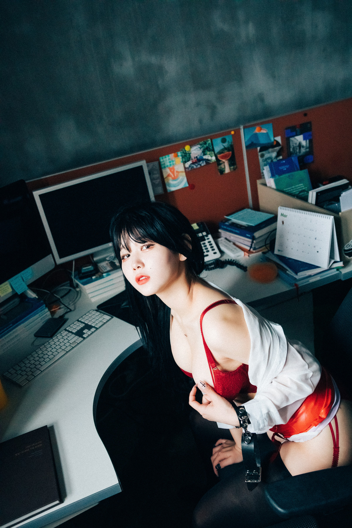 ZIA.Kwon 권지아, Loozy ‘Office Slave’ Set.05の写真 33