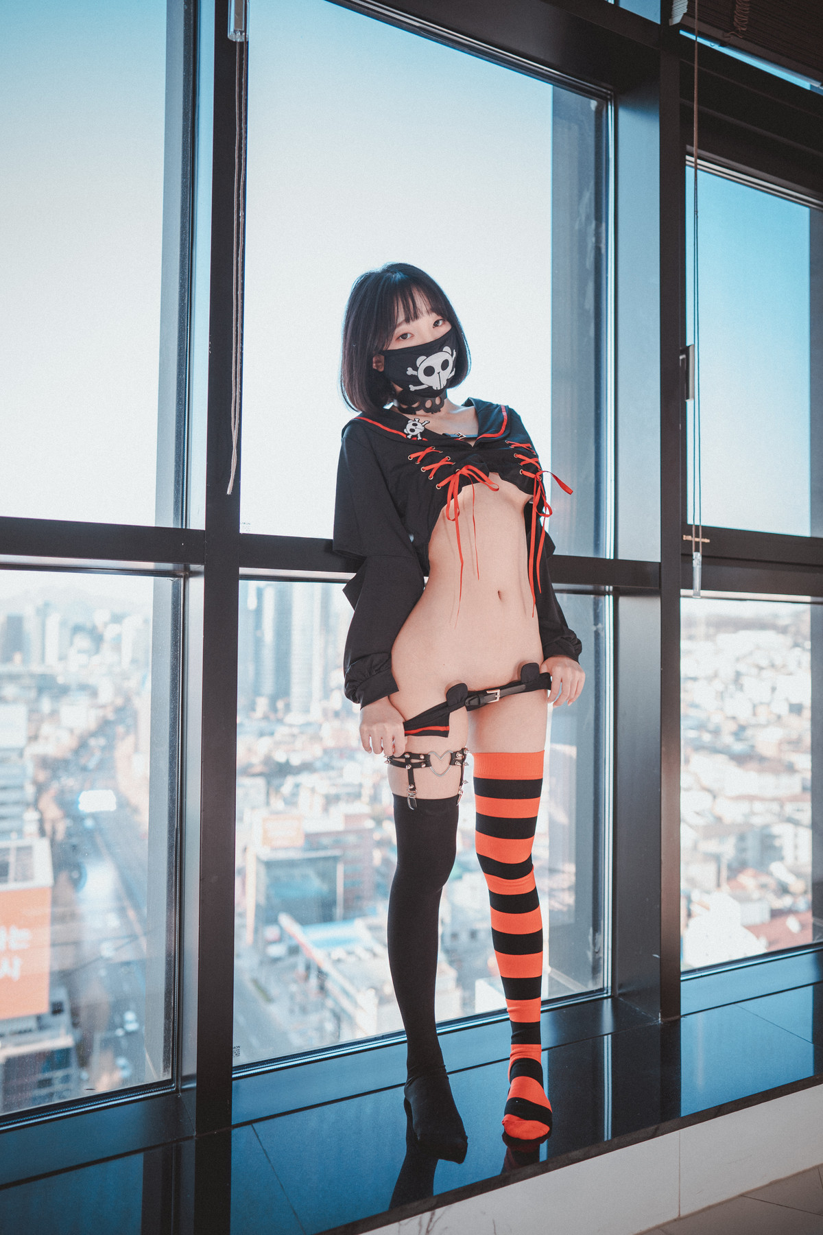 Kang Inkyung 강인경, DJAWA ‘Masked Pirate’の写真 11
