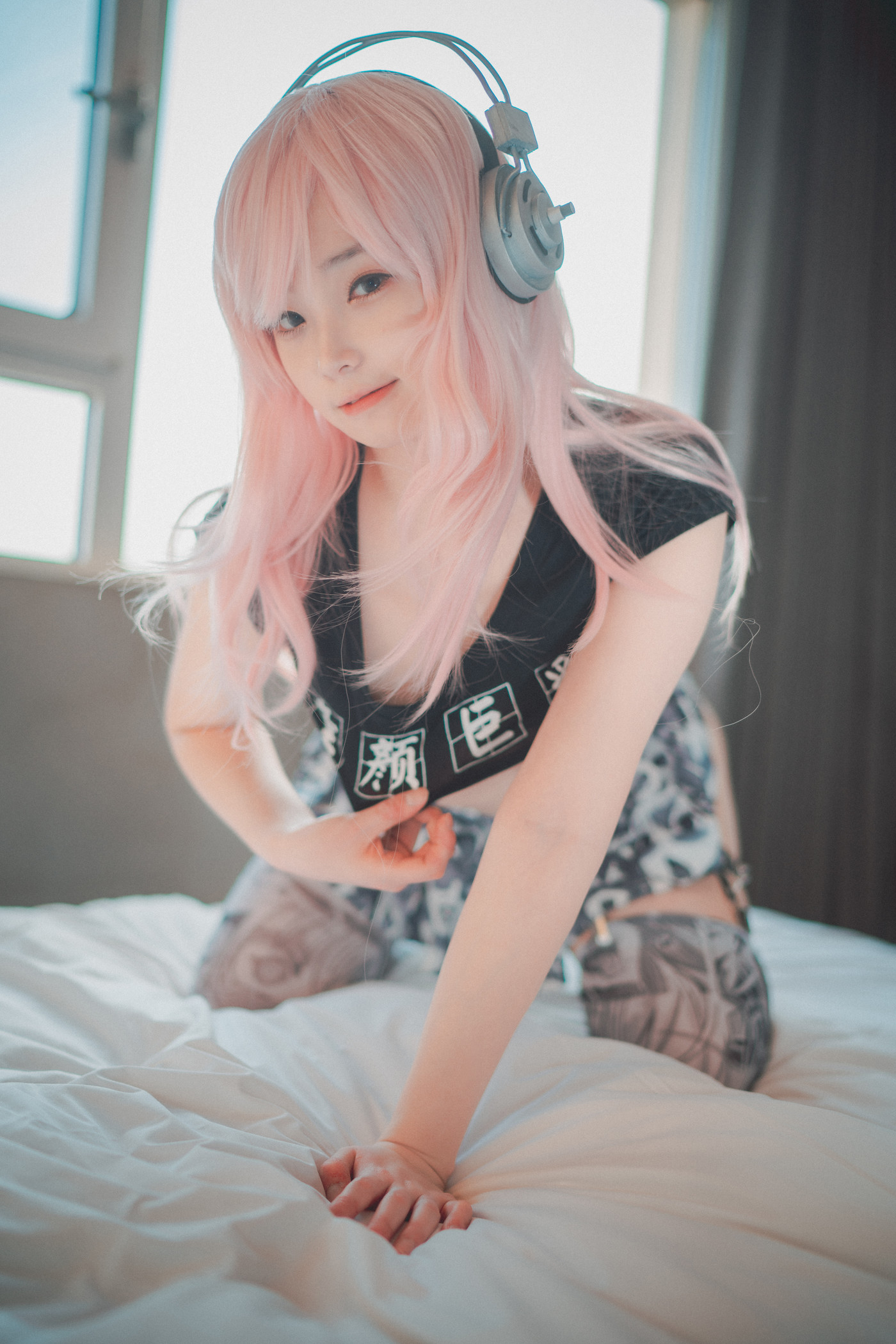 Bambi 밤비, DJAWA ‘Sonico-w Micro-top’の写真 18