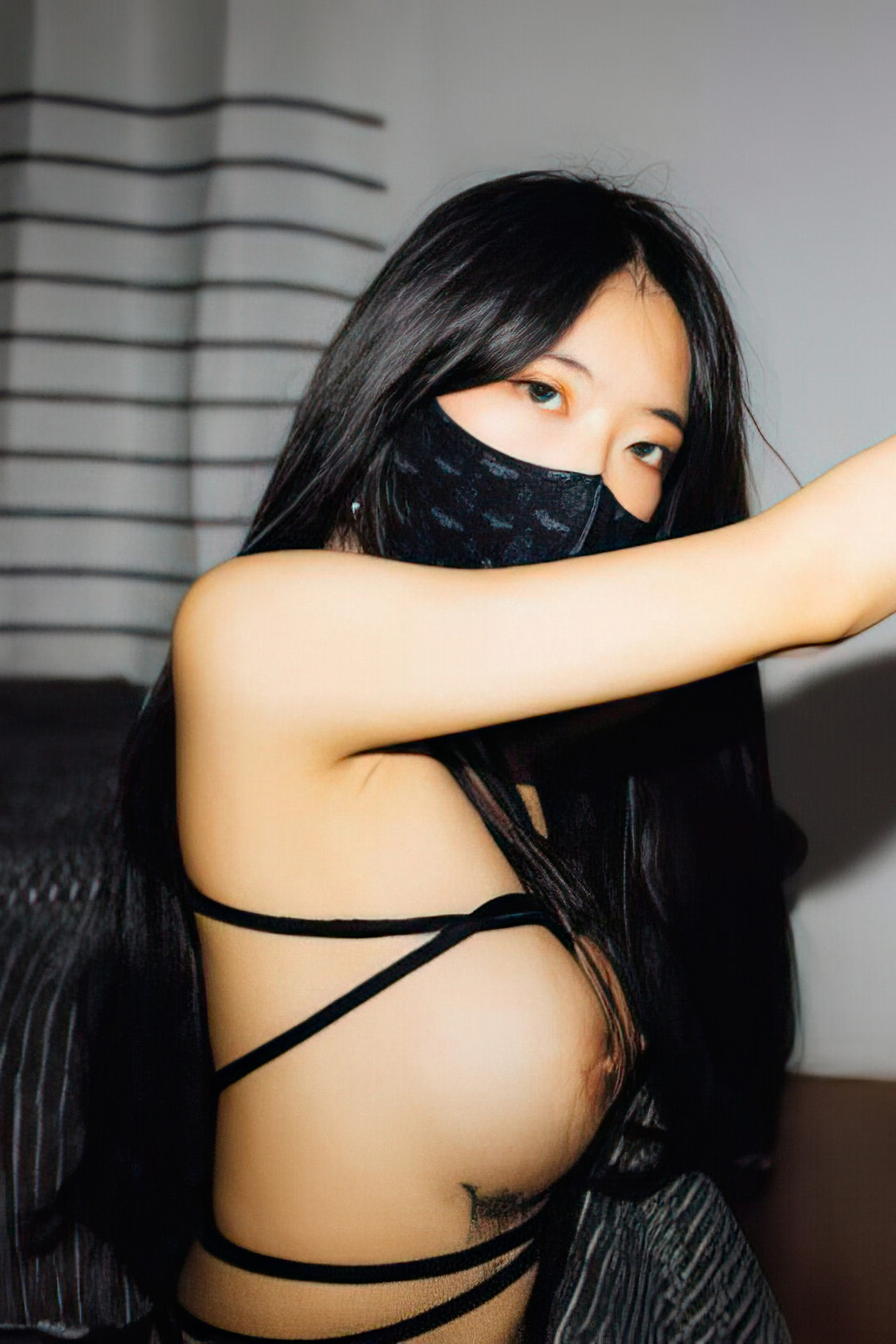 Mona 모나, Moon Night Snap ‘Black’ Set.02の写真 2