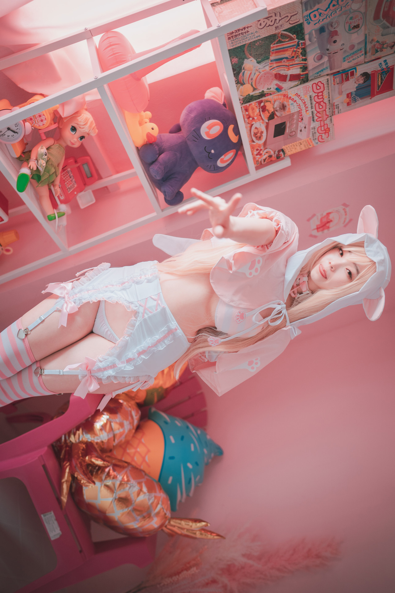 Bambi 밤비, DJAWA ‘Angel de Rosa’の写真 6