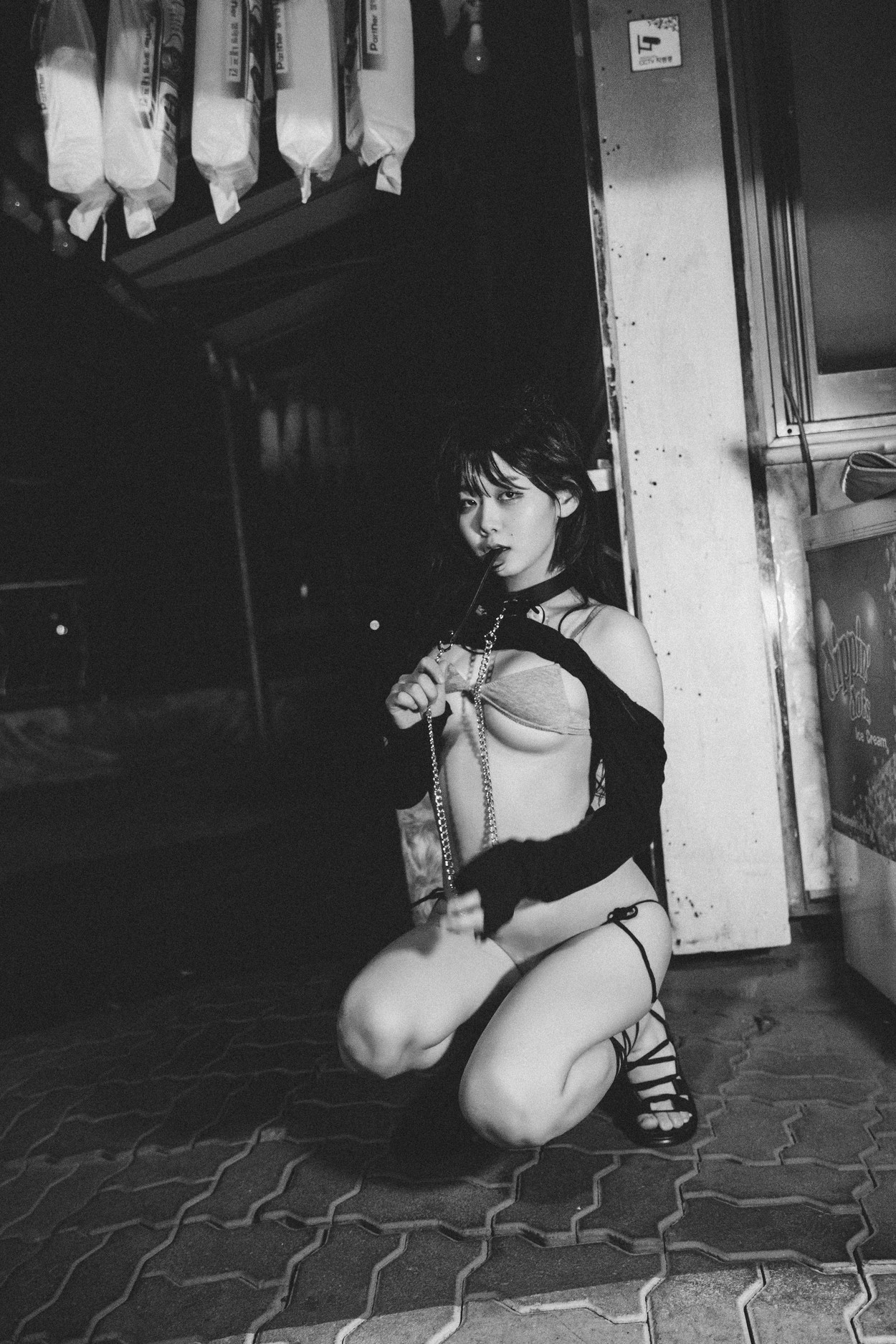 ZIA.Kwon 권지아, Loozy ‘Touch + Anal Plug’ Set.03の写真 5