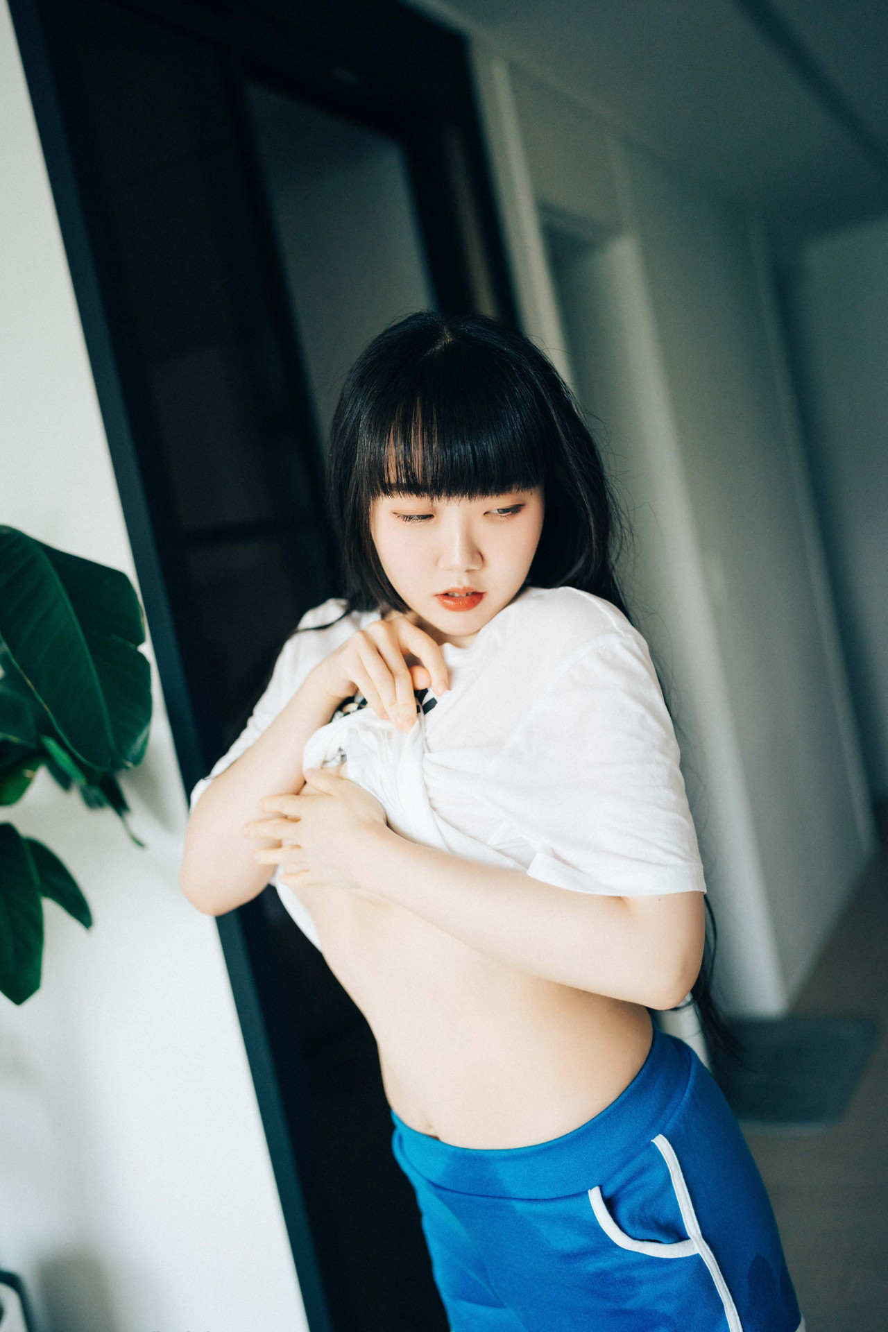 Doyeon 도연, Haivia Photobook ‘Sudden Visit’ Set.01の写真 10