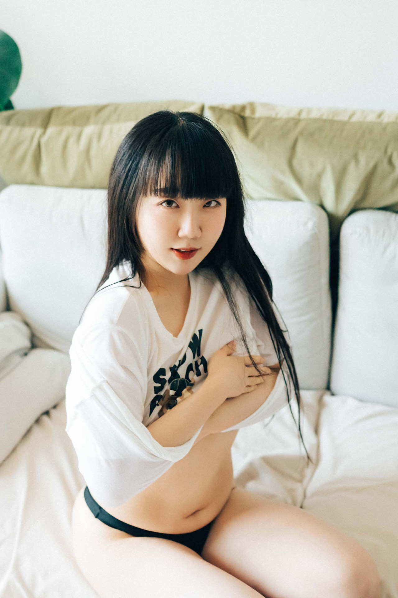 Doyeon 도연, Haivia Photobook ‘Sudden Visit’ Set.01の写真 39