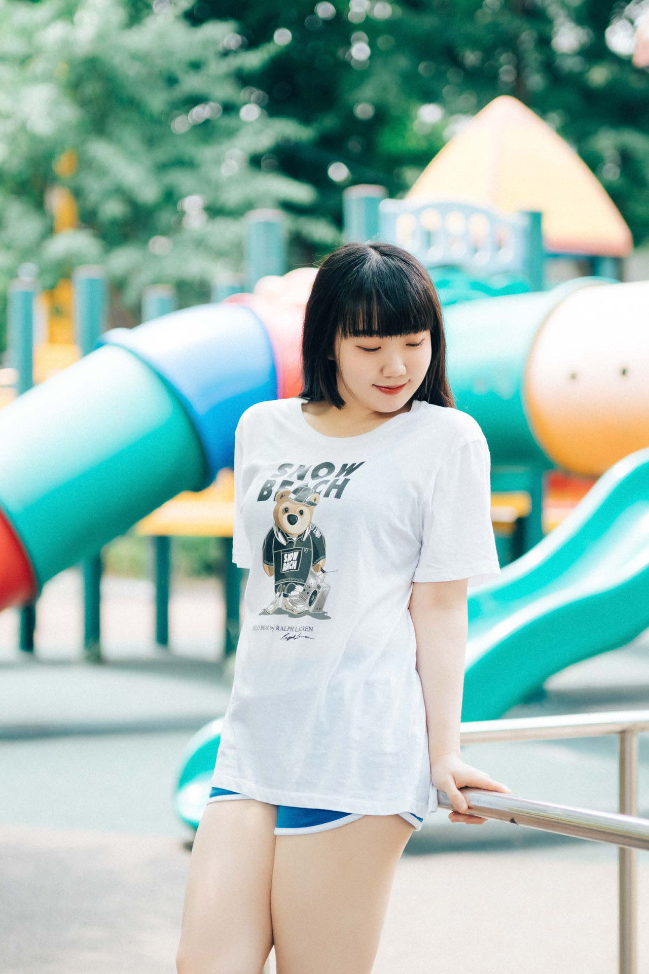Doyeon 도연, Haivia Photobook ‘Sudden Visit’ Set.03の写真 2