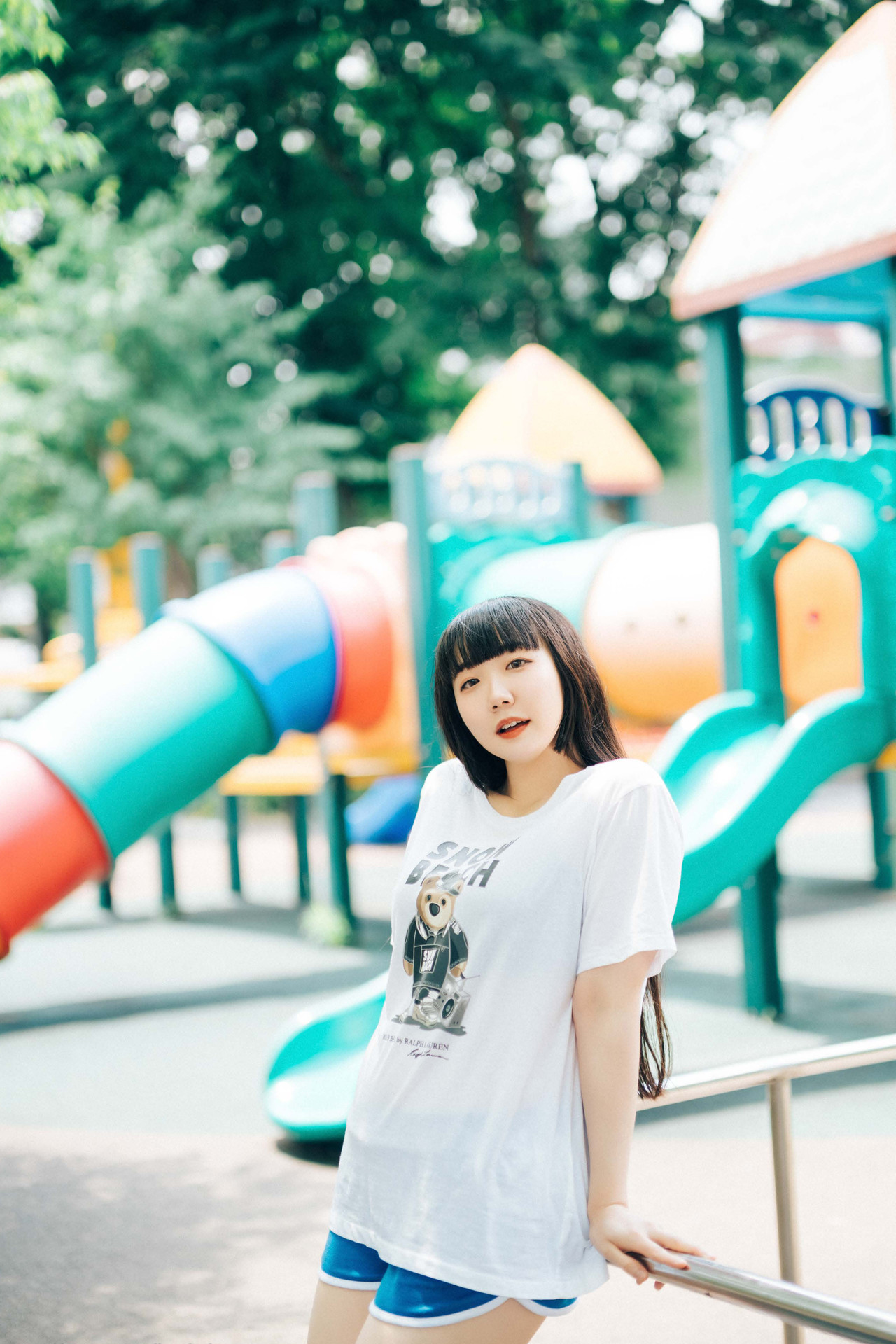 Doyeon 도연, Haivia Photobook ‘Sudden Visit’ Set.03の写真 3