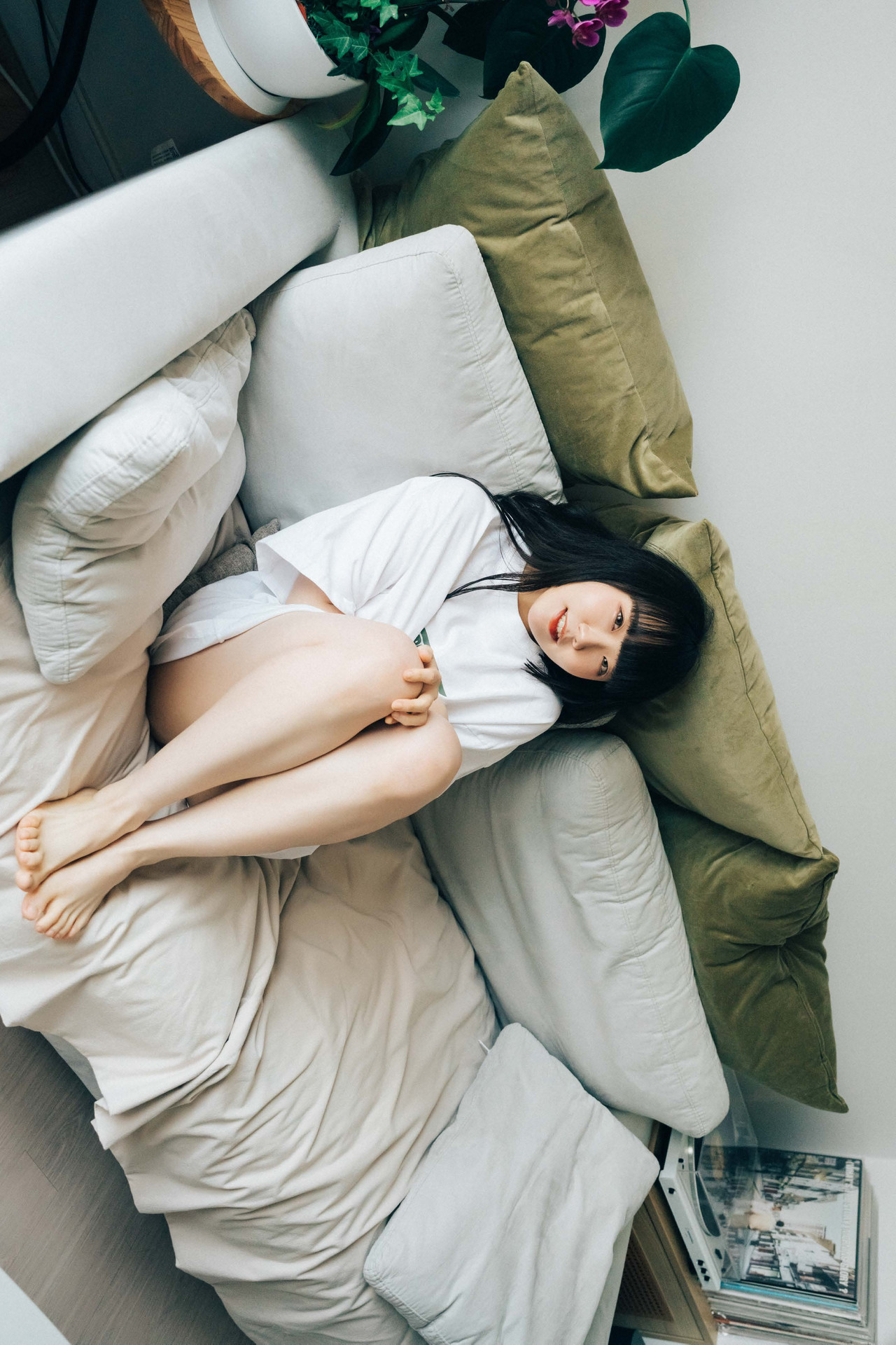 Doyeon 도연, Haivia Photobook ‘Sudden Visit’ Set.03の写真 12