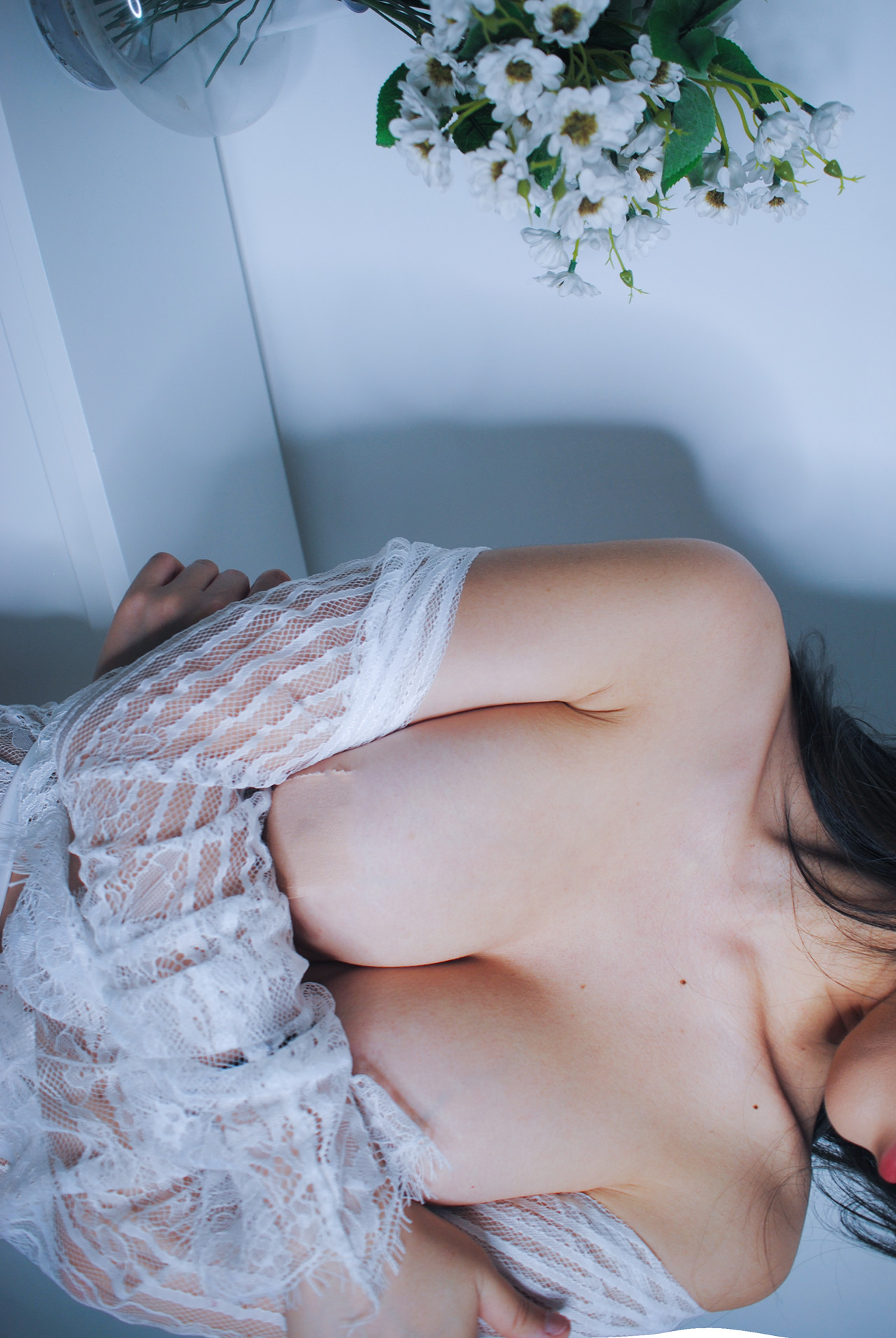 Hanna 한나, Photobook ‘White’の写真 6
