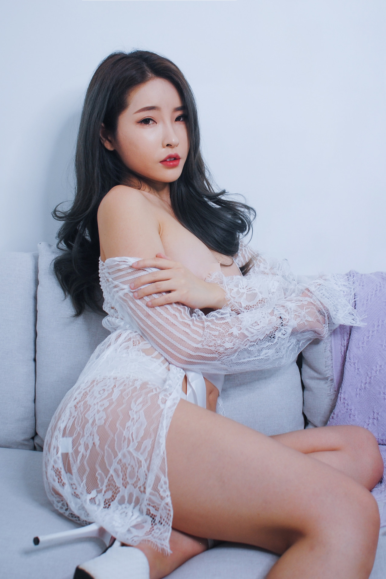 Hanna 한나, Photobook ‘White’の写真 18