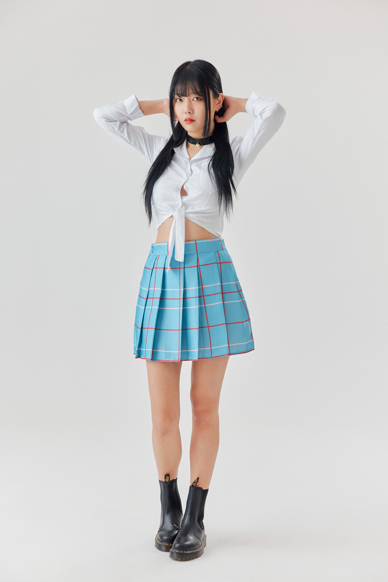 Kiki 키키, PhotoBook ‘Black Hair Marin ♥흑발 마린 키키♥’ Set.01の写真 2