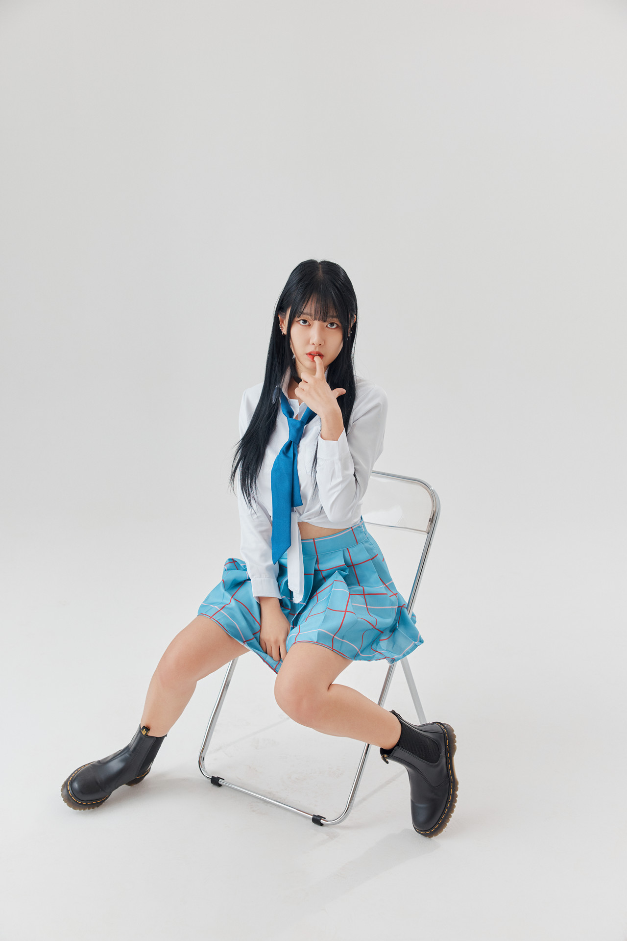 Kiki 키키, PhotoBook ‘Black Hair Marin ♥흑발 마린 키키♥’ Set.01の写真 8