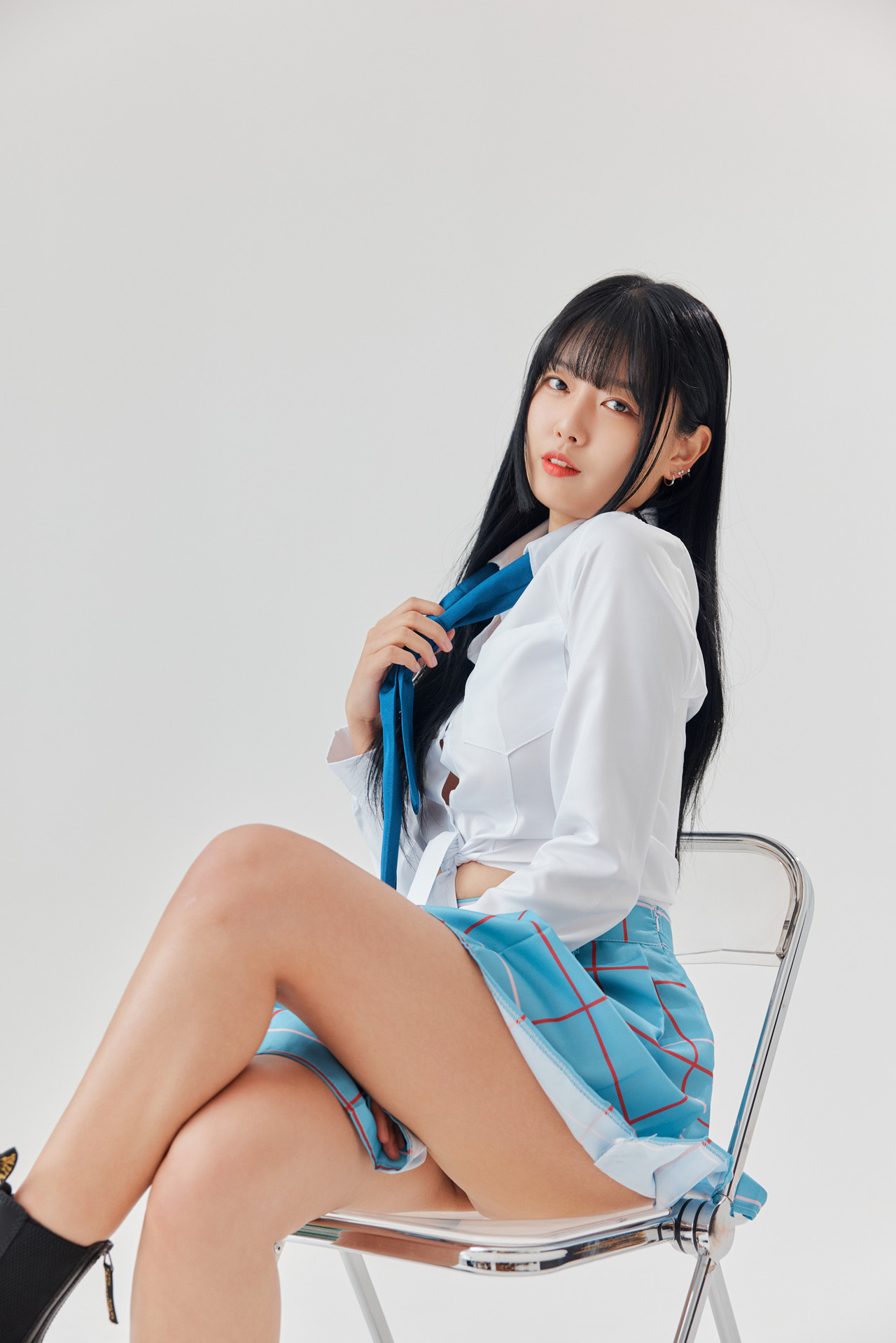 Kiki 키키, PhotoBook ‘Black Hair Marin ♥흑발 마린 키키♥’ Set.01の写真 10