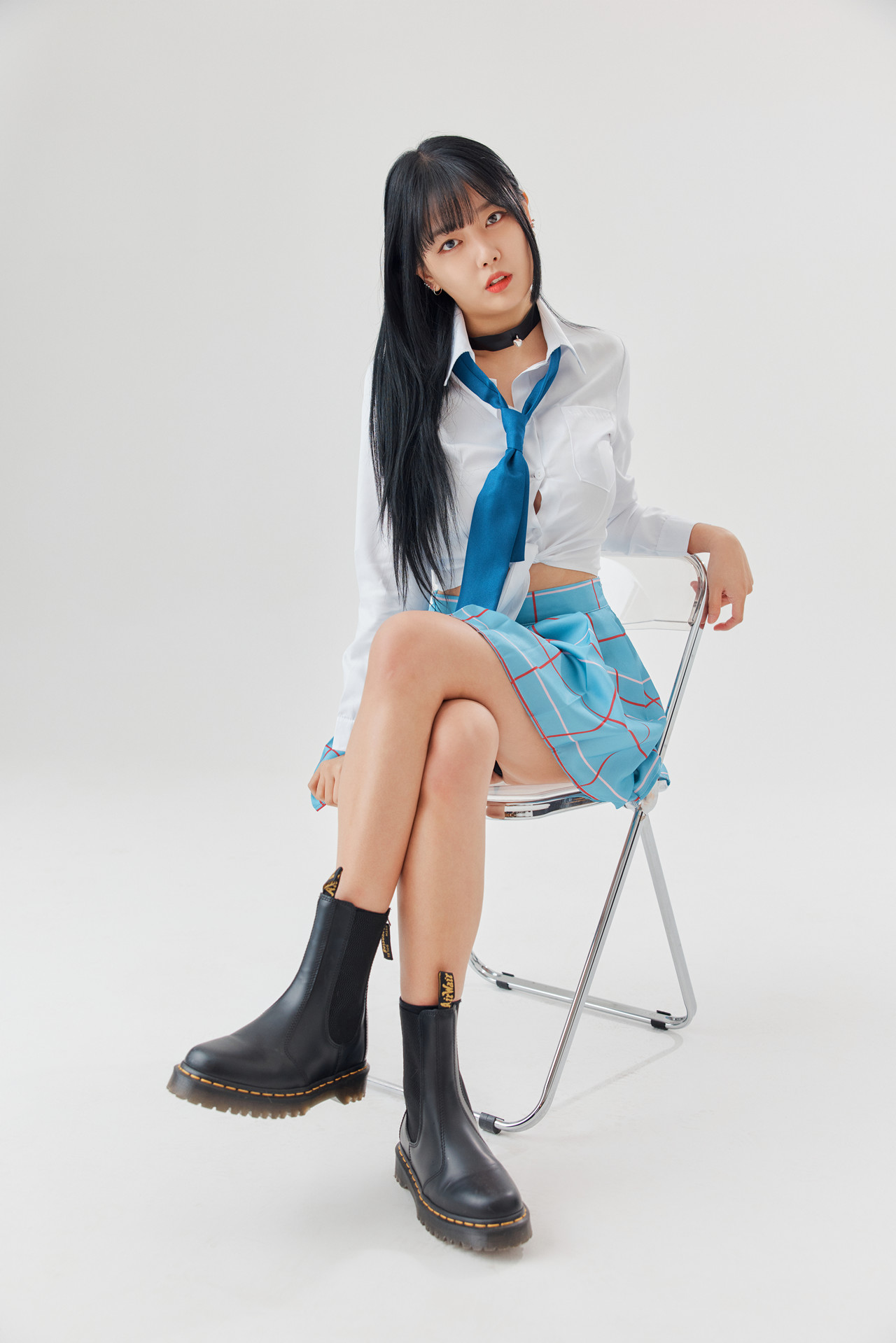 Kiki 키키, PhotoBook ‘Black Hair Marin ♥흑발 마린 키키♥’ Set.01の写真 11