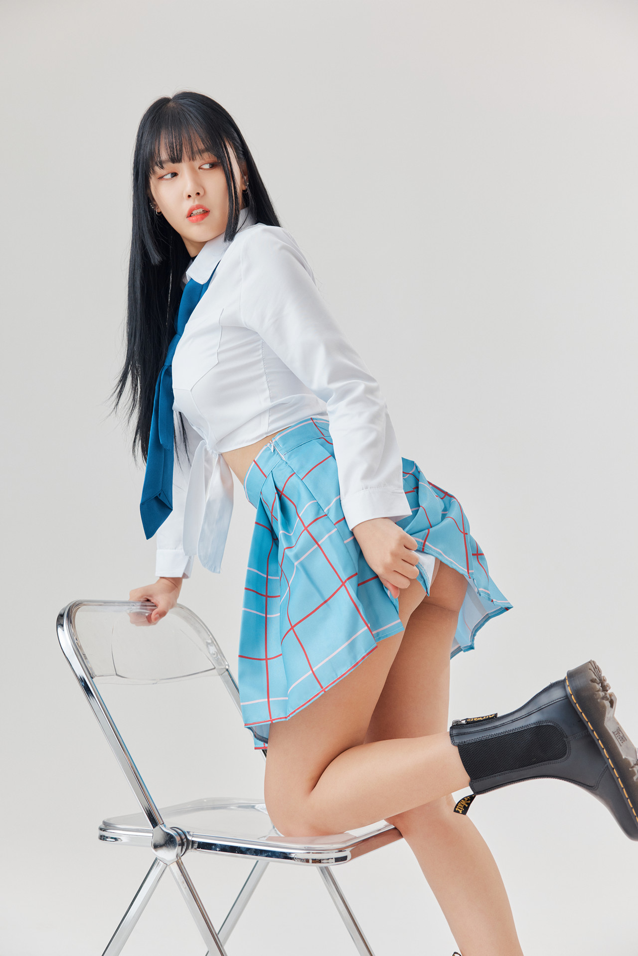 Kiki 키키, PhotoBook ‘Black Hair Marin ♥흑발 마린 키키♥’ Set.01の写真 18