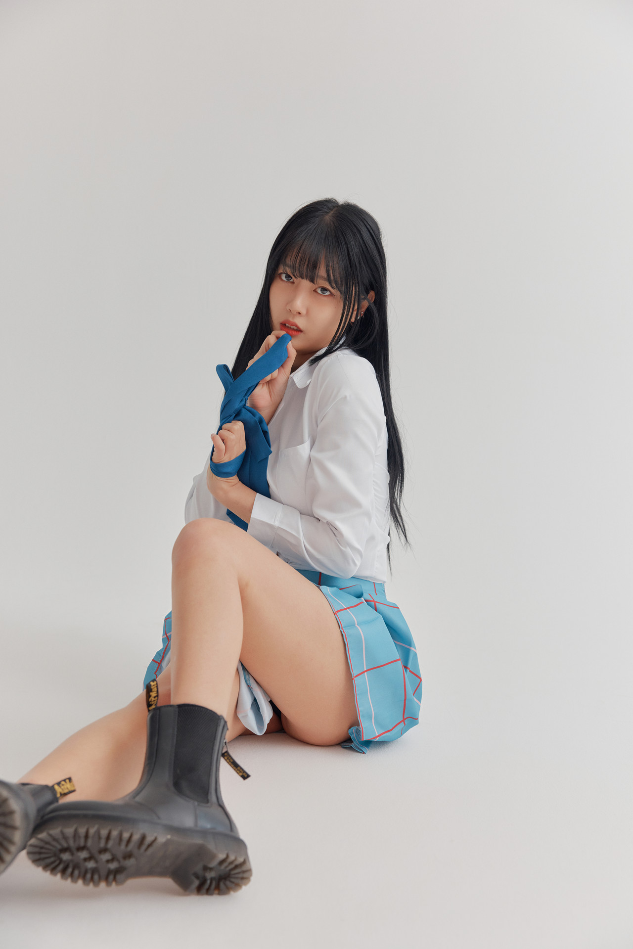 Kiki 키키, PhotoBook ‘Black Hair Marin ♥흑발 마린 키키♥’ Set.01の写真 48