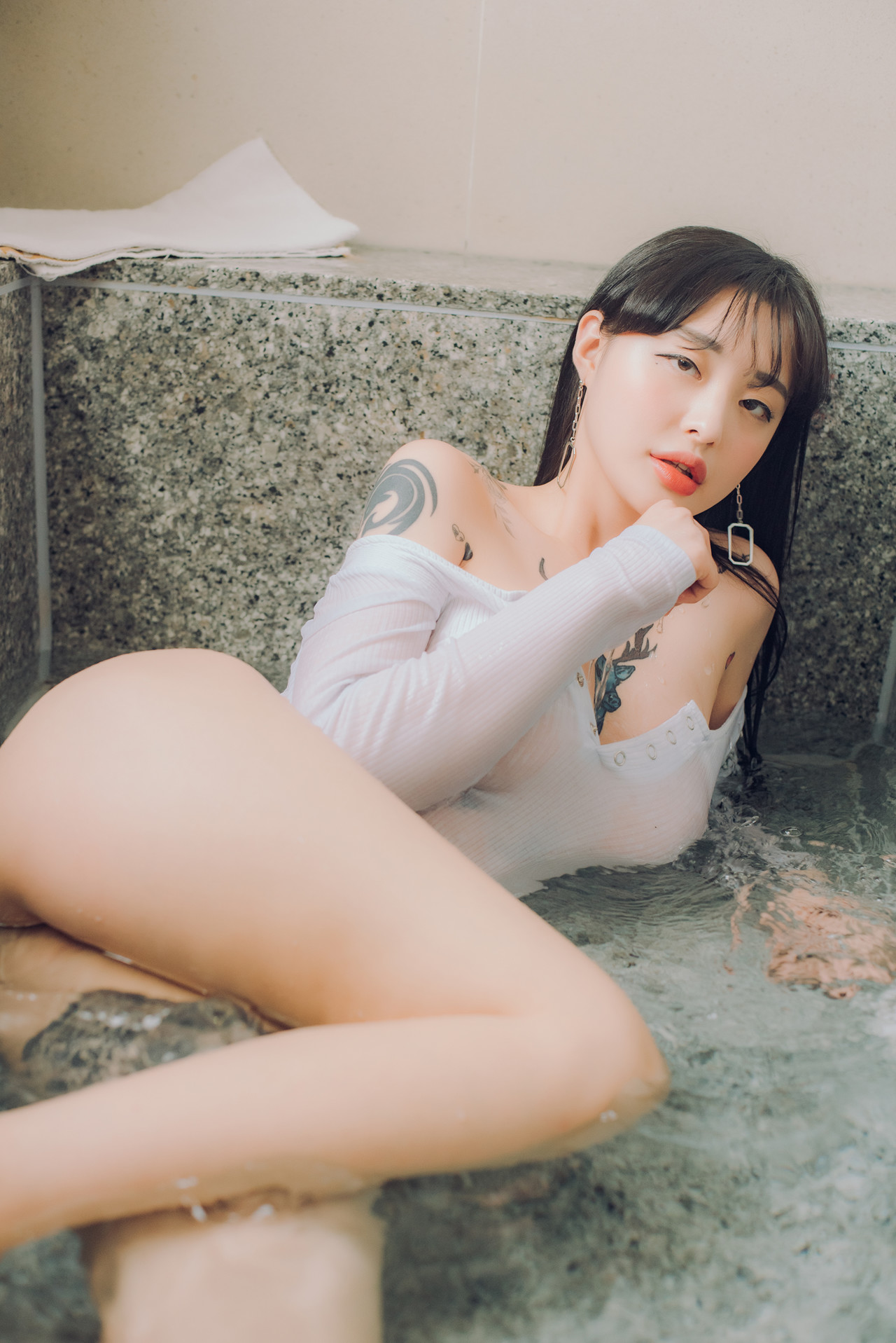 Seolhwa 설화, PURE MEDIA Vol.64 Photobook Set.02の写真 15
