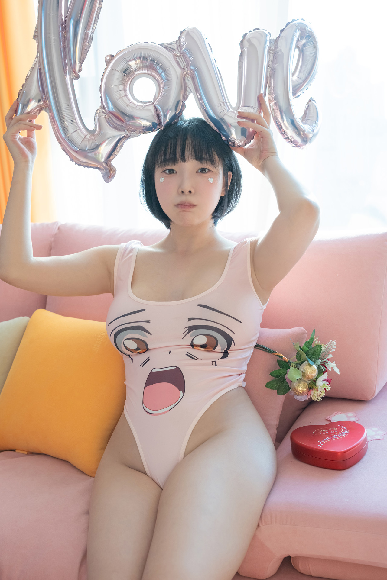 Kang Inkyung 강인경, Photobook ‘Valentine’の写真 2