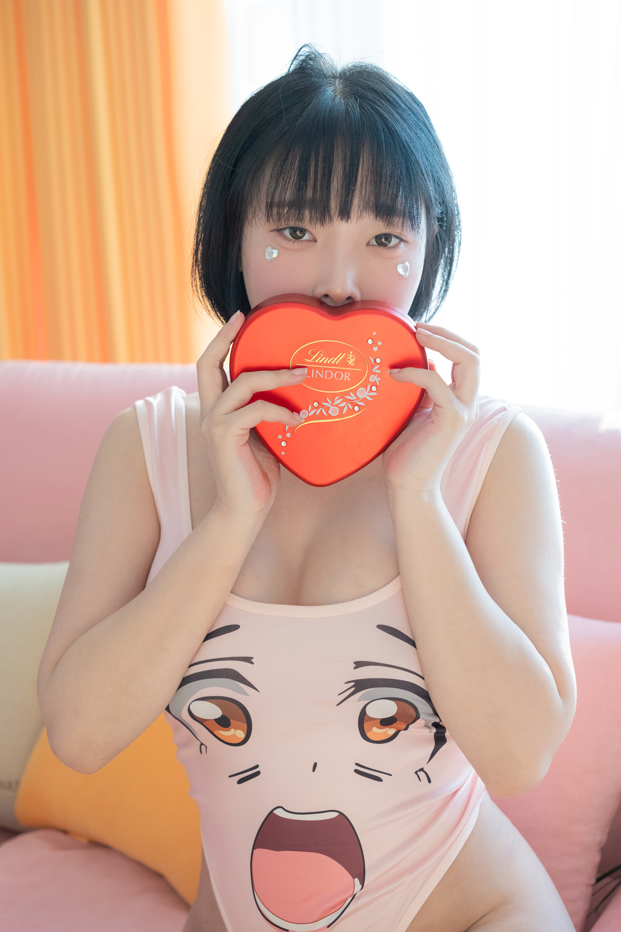 Kang Inkyung 강인경, Photobook ‘Valentine’の写真 7