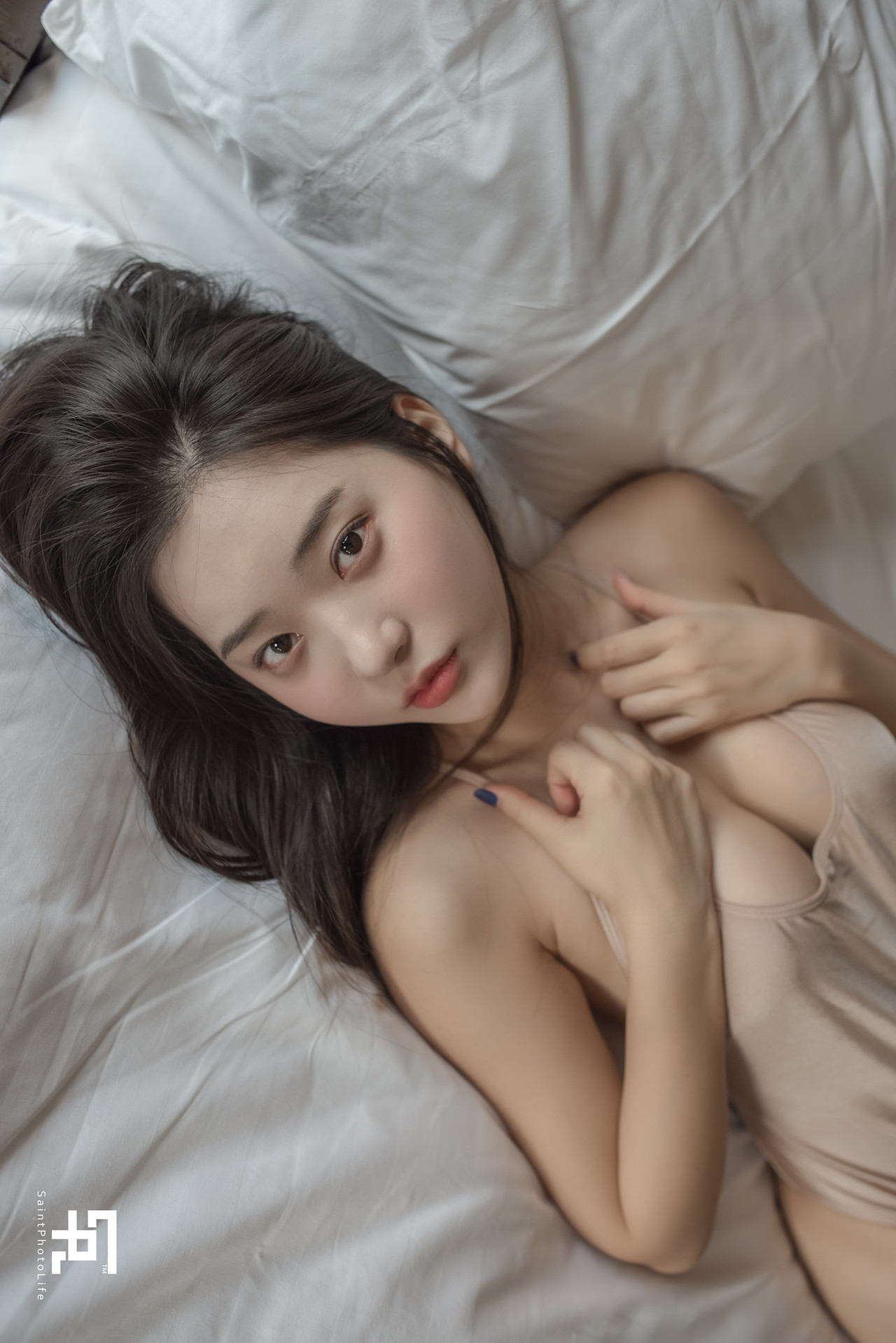 Shin Jae-Eun 신재은, Saint PhotoLife “Banyan Tree Club & Spa” Set.01の写真 14