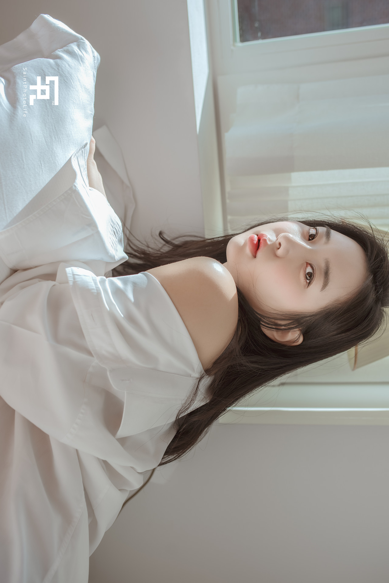 Shin Jae-Eun 신재은, Saint PhotoLife “Romance”の写真 19