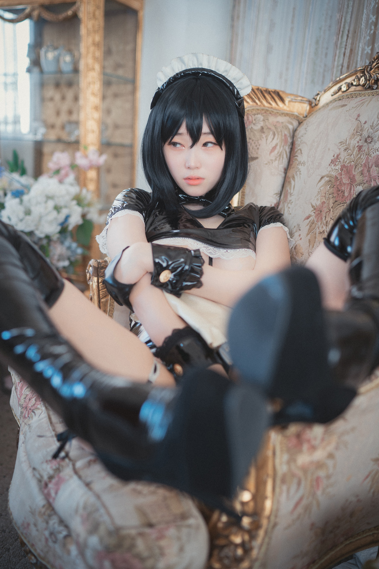 Bambi 밤비, DJAWA ‘Femme de Chambre en Latex’ Set.02の写真 11