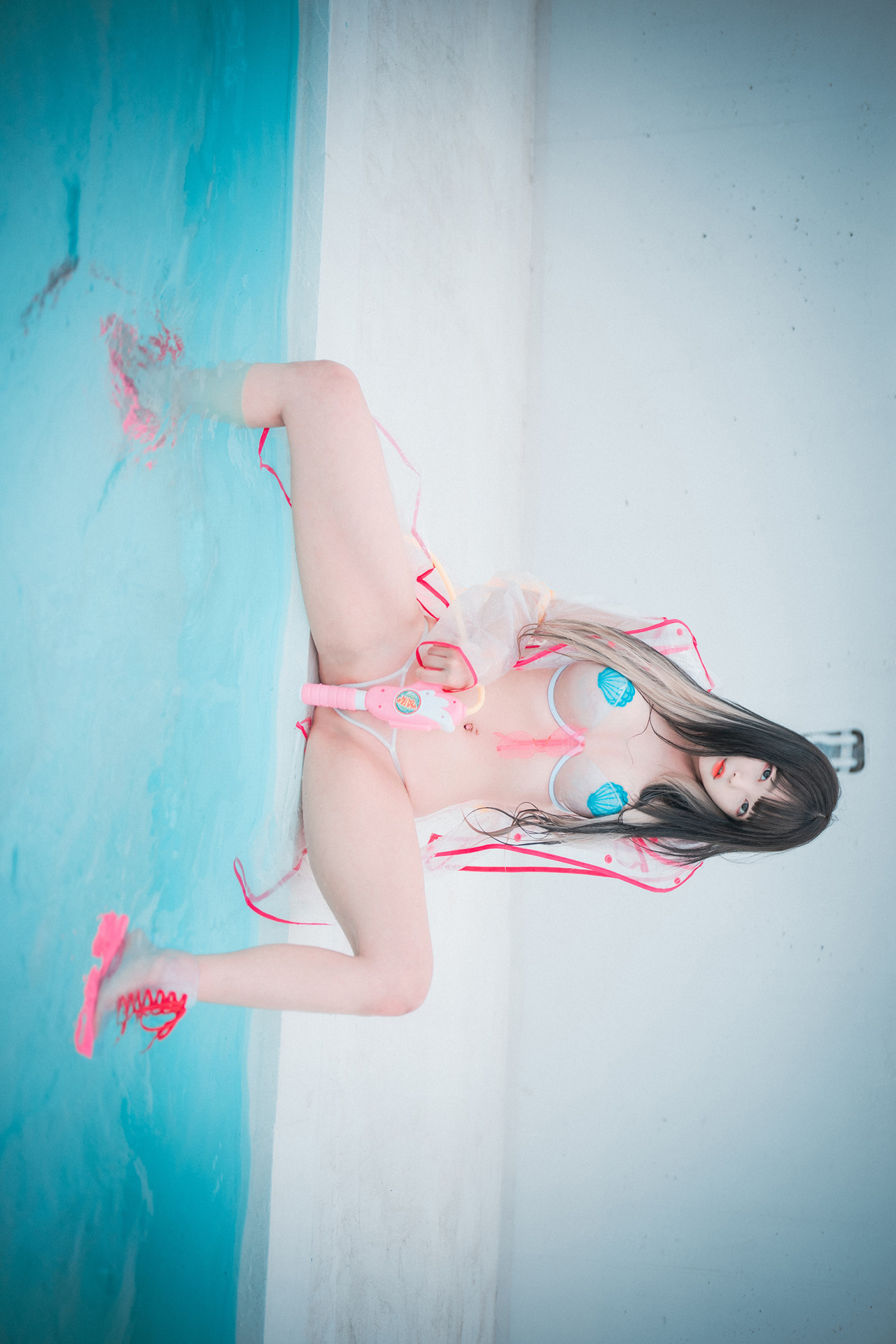 Aram 아람, DJAWA ‘Poolside Summer’ Set.02の写真 34