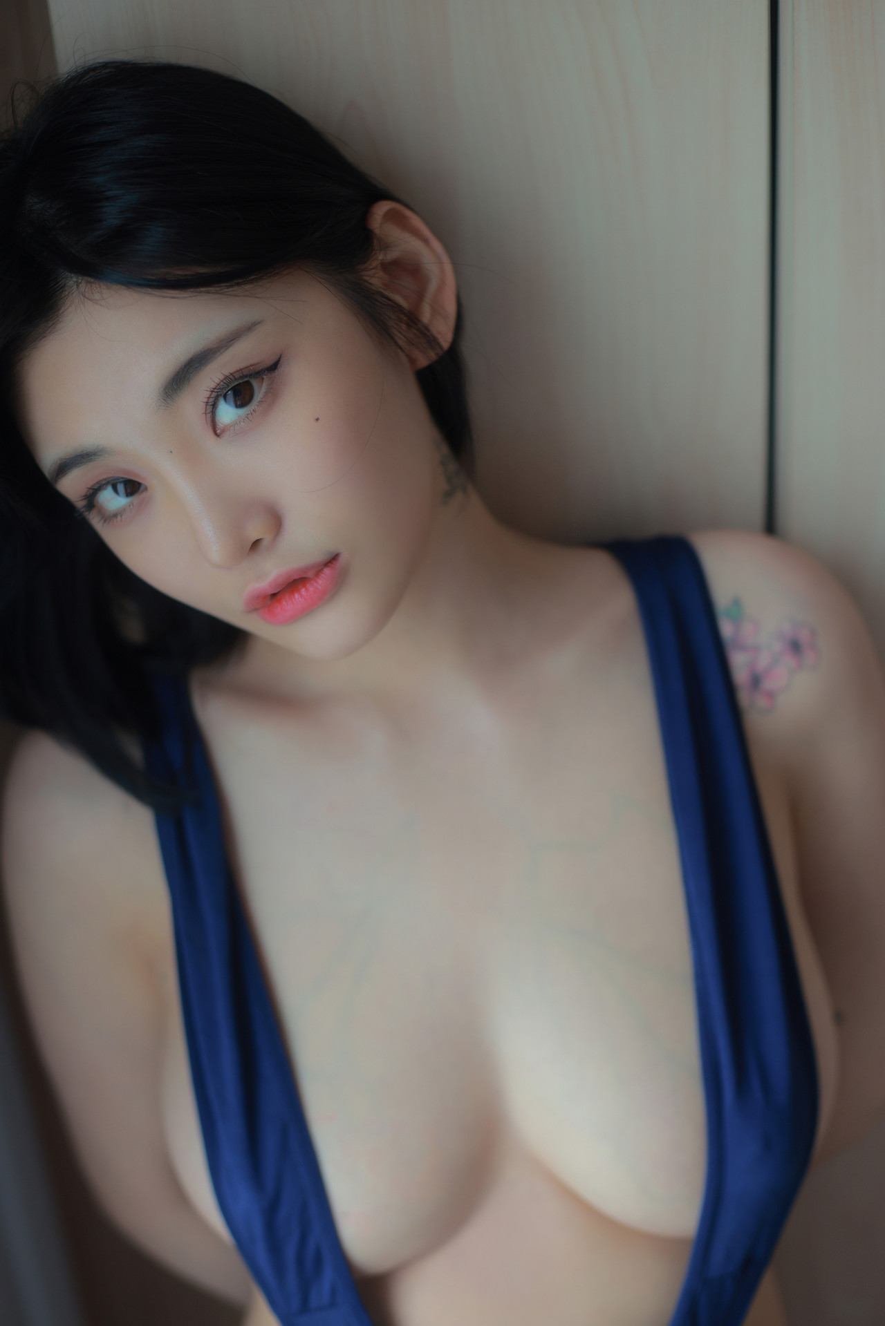 Sula 첼설아, Photobook ‘Navy Bodysuit’ Set.01の写真 28