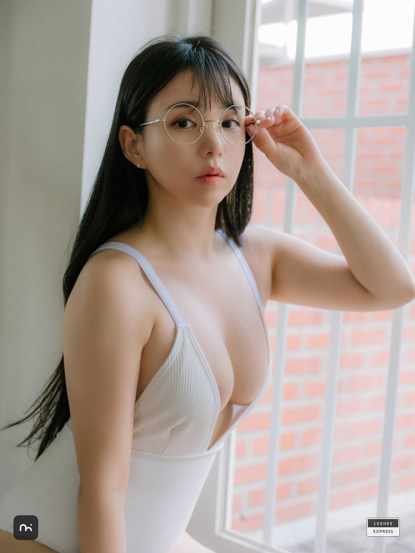Yuri 유리, LEEHEE EXPRESS LEFM-038 Set.02の写真 10