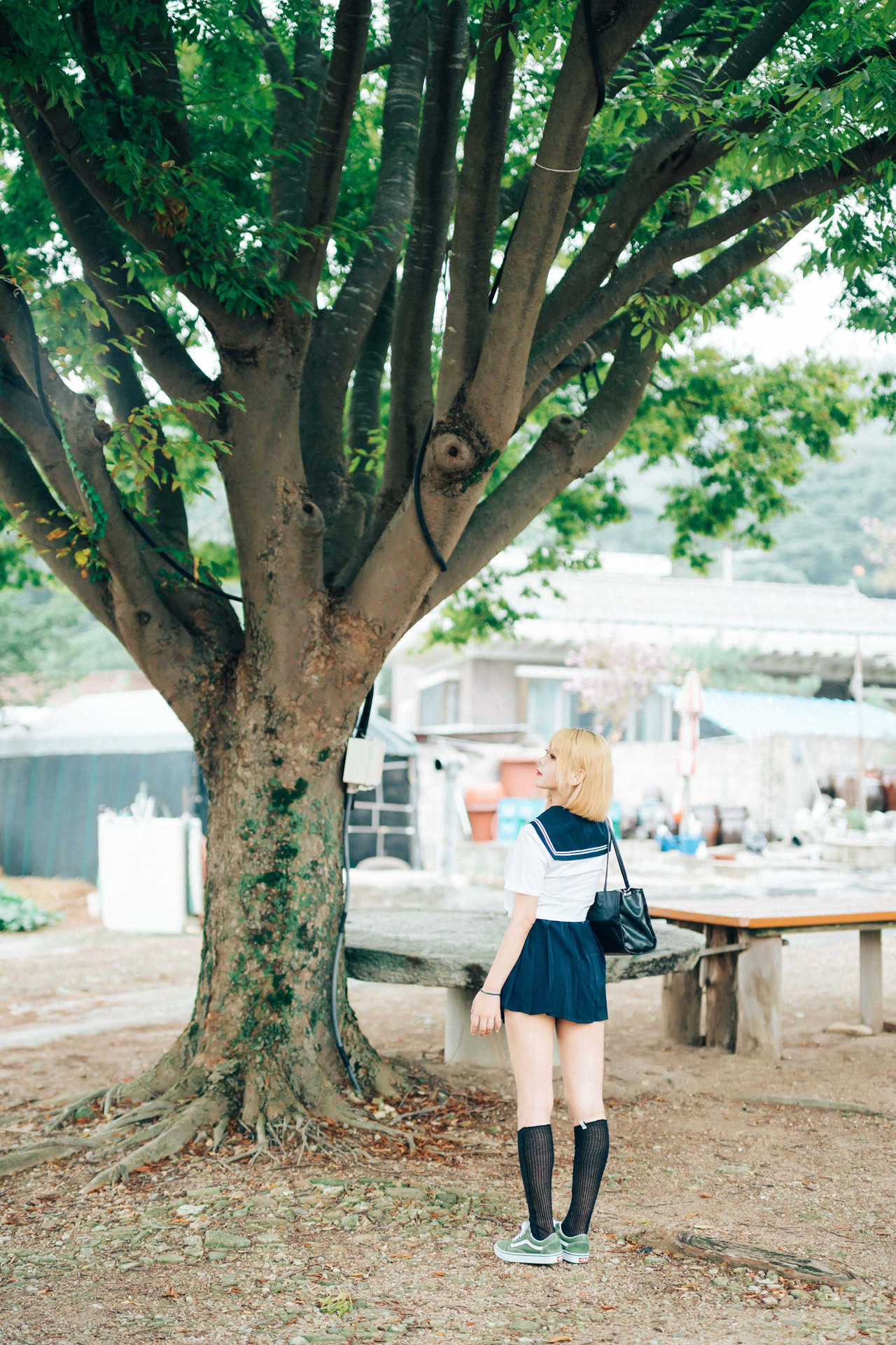 ZIA.Kwon 권지아, Haivia ‘Summer Memories’ Set.01の写真 2