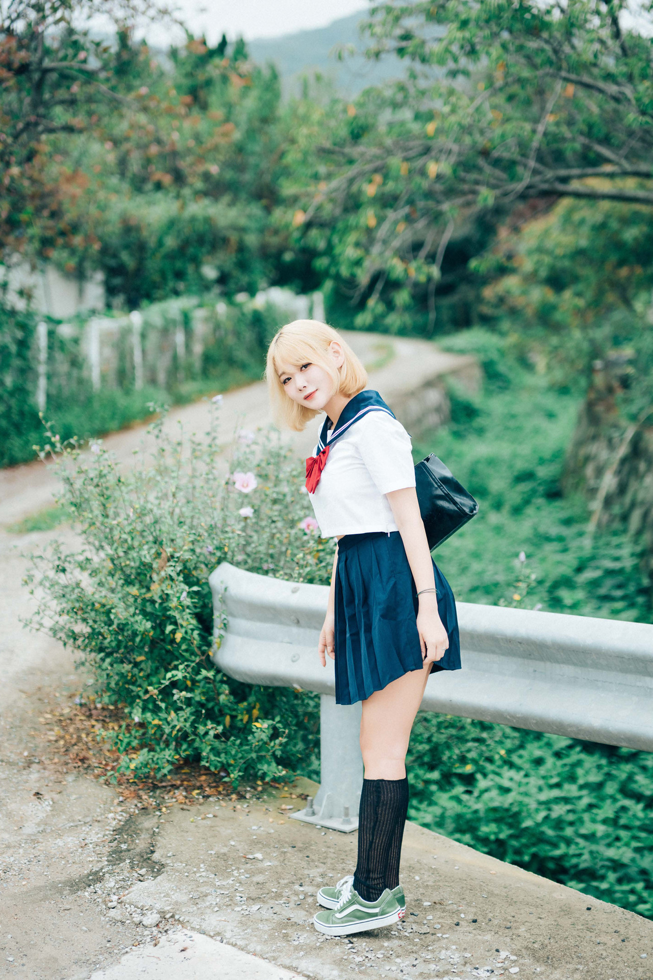ZIA.Kwon 권지아, Haivia ‘Summer Memories’ Set.02の写真 3