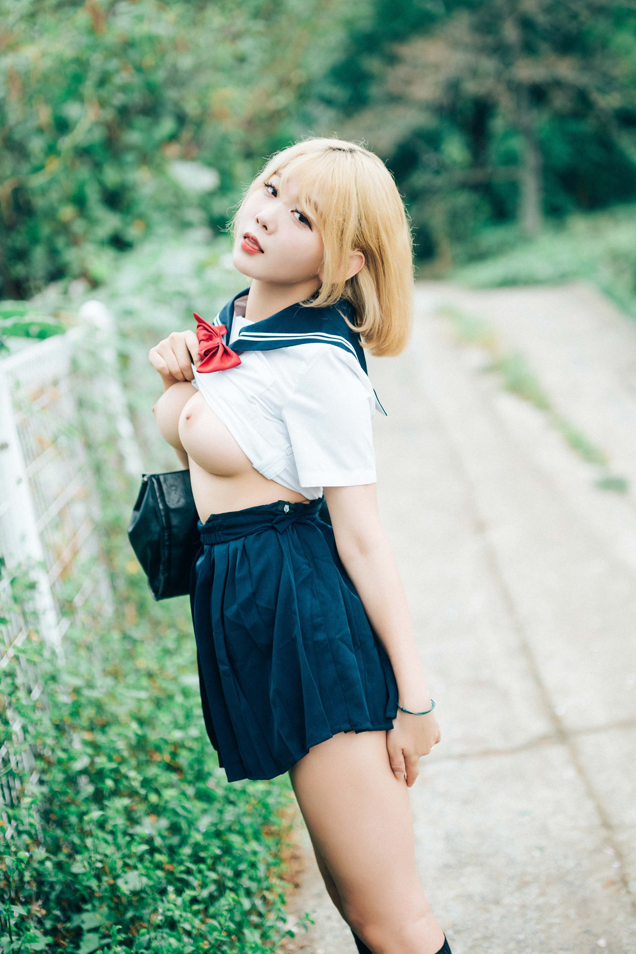 ZIA.Kwon 권지아, Haivia ‘Summer Memories’ Set.02の写真 18