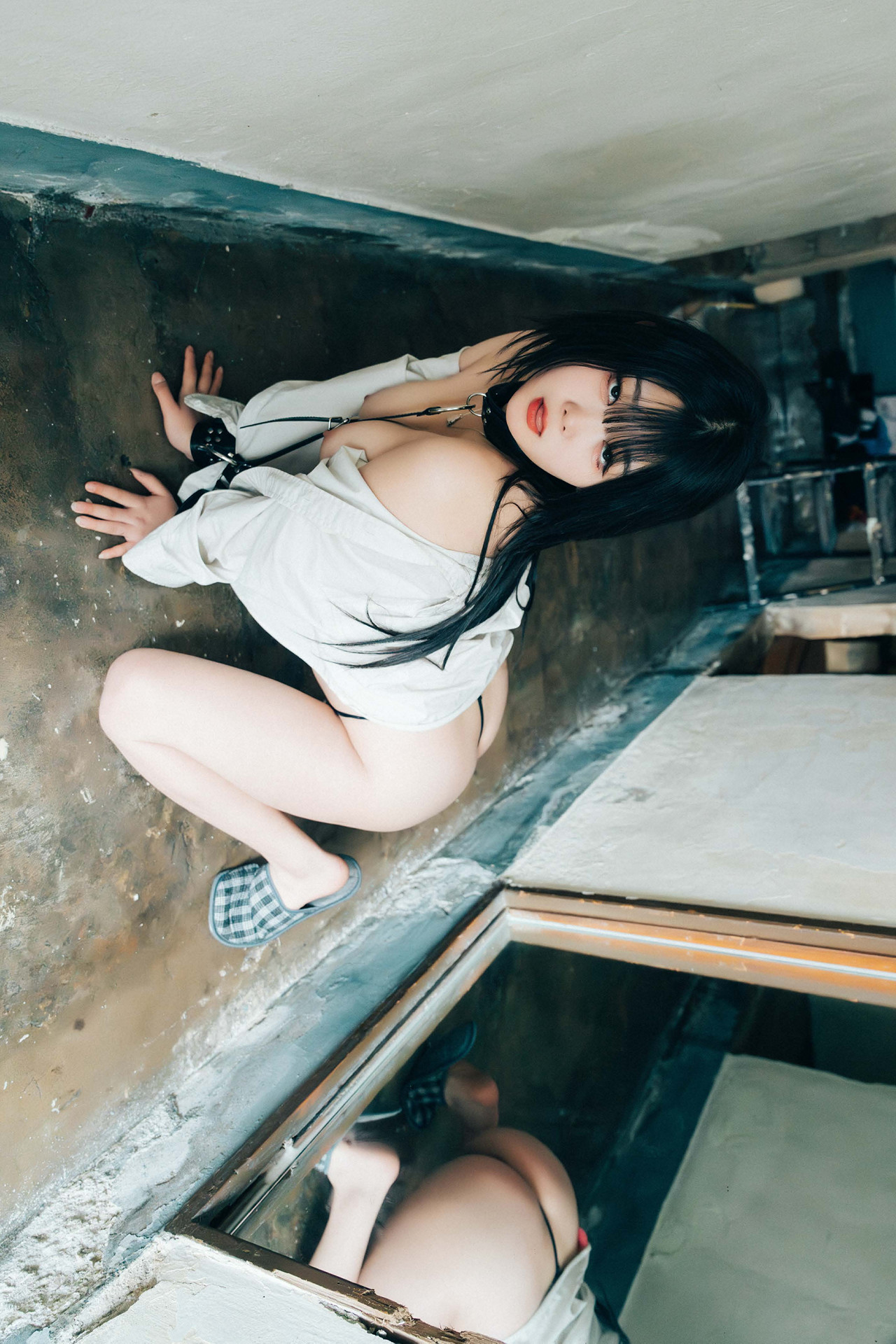 ZIA.Kwon 권지아, Loozy ‘Tight and Closer’ Set.02の写真 17