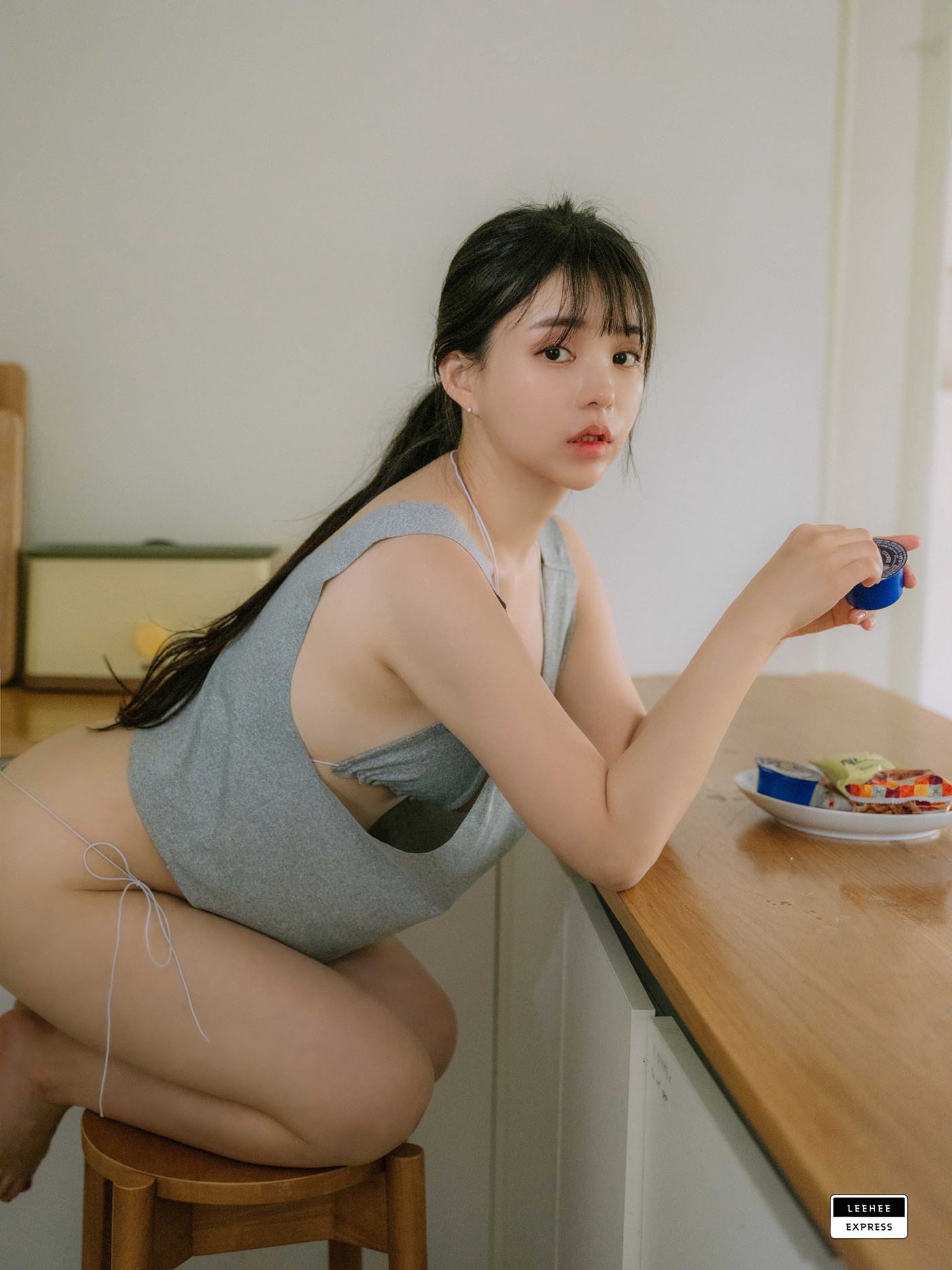 Yuri 유리, LEEHEE EXPRESS LEND-037 Set.01の写真 10