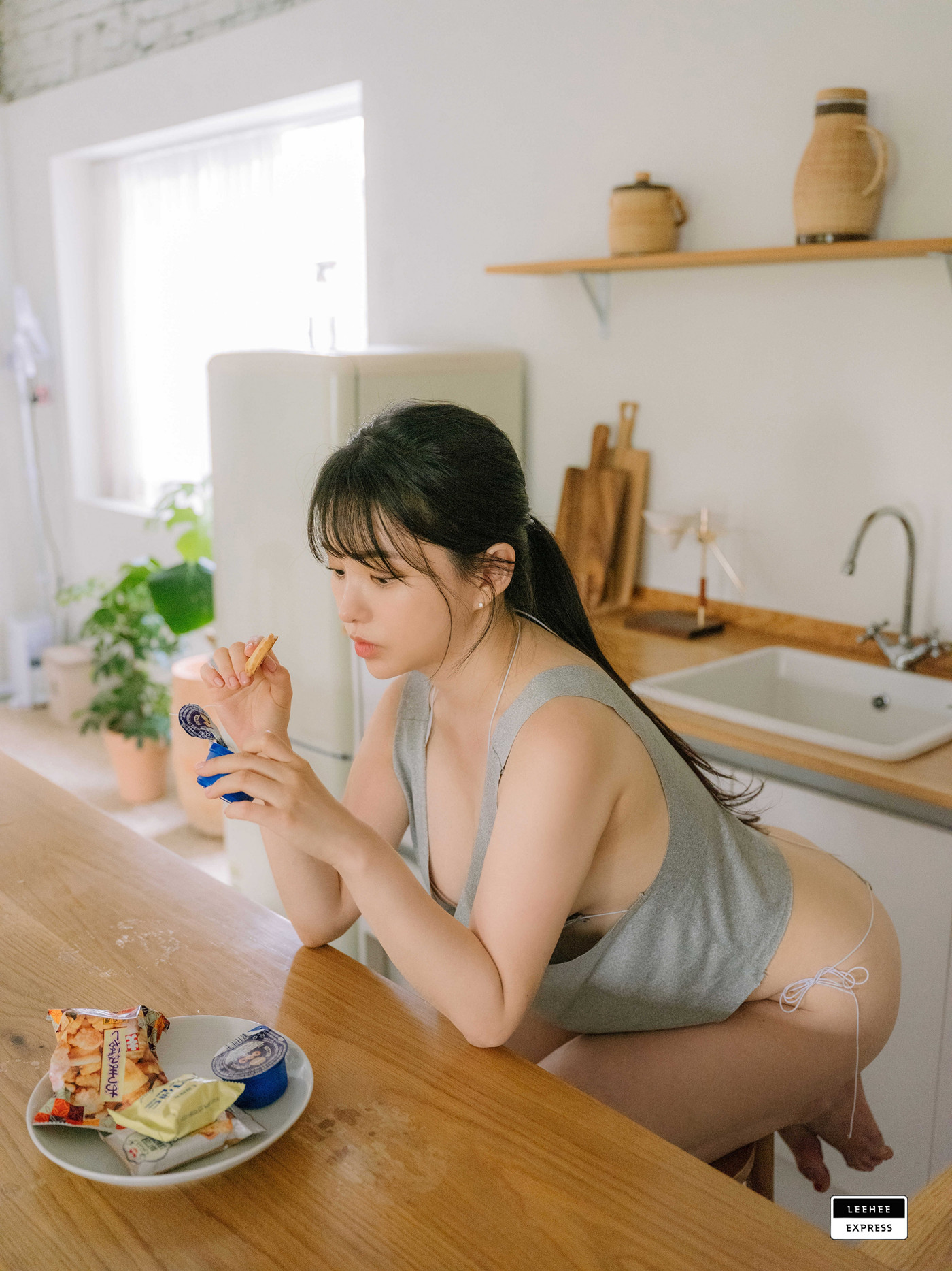 Yuri 유리, LEEHEE EXPRESS LEND-037 Set.01の写真 11