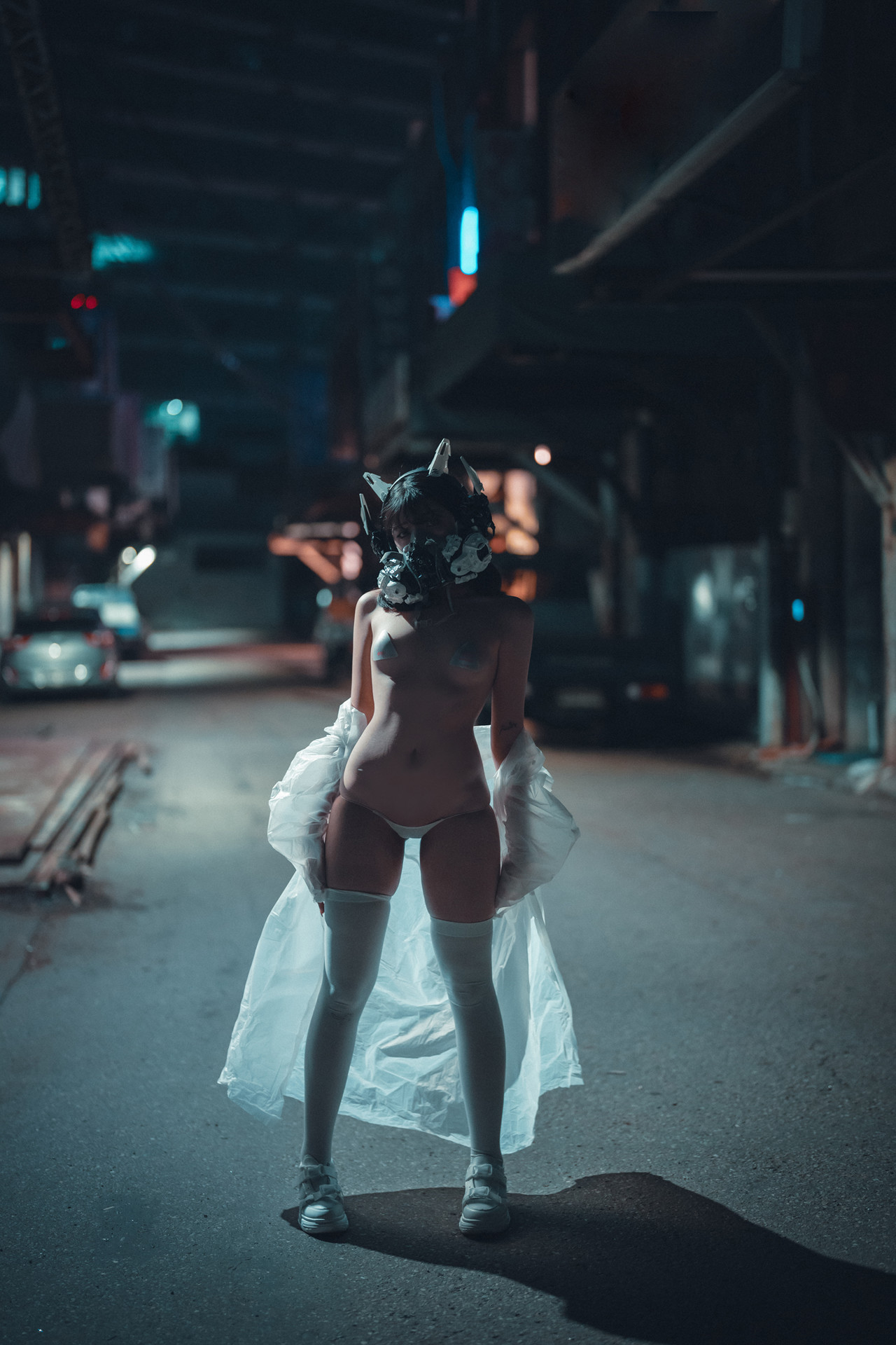 Sonson 손손, DJAWA ‘Masked-girl in raincoat’ Set.01の写真 20