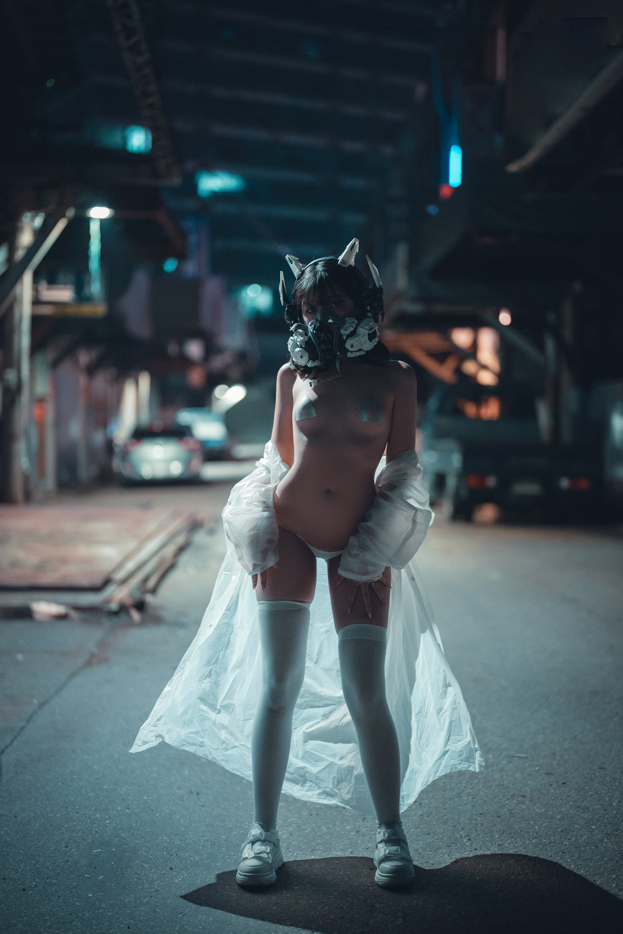 Sonson 손손, DJAWA ‘Masked-girl in raincoat’ Set.01の写真 23