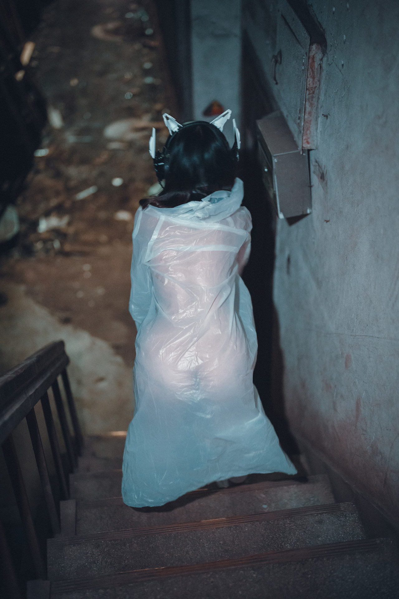 Sonson 손손, DJAWA ‘Masked-girl in raincoat’ Set.02の写真 47