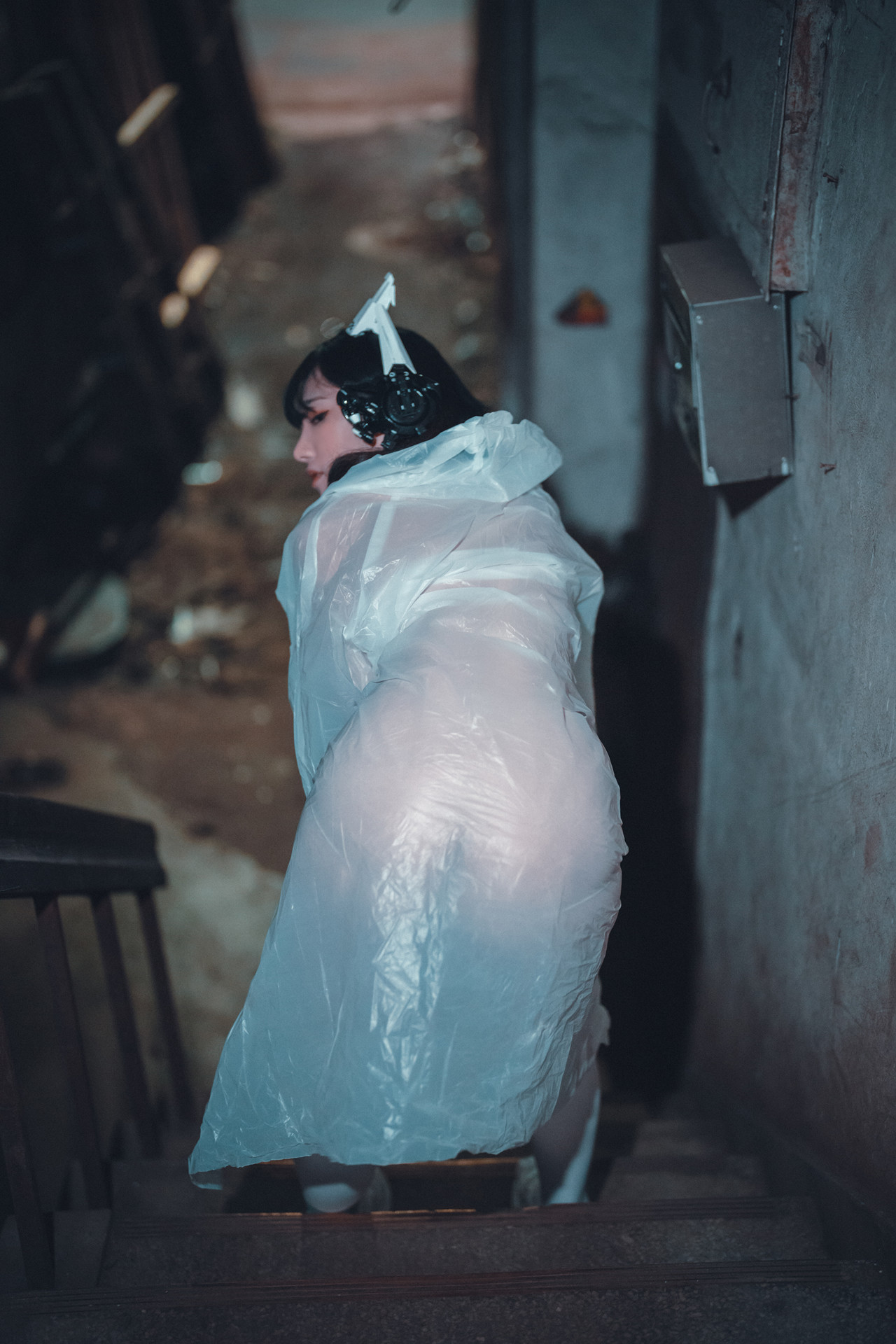 Sonson 손손, DJAWA ‘Masked-girl in raincoat’ Set.02の写真 48