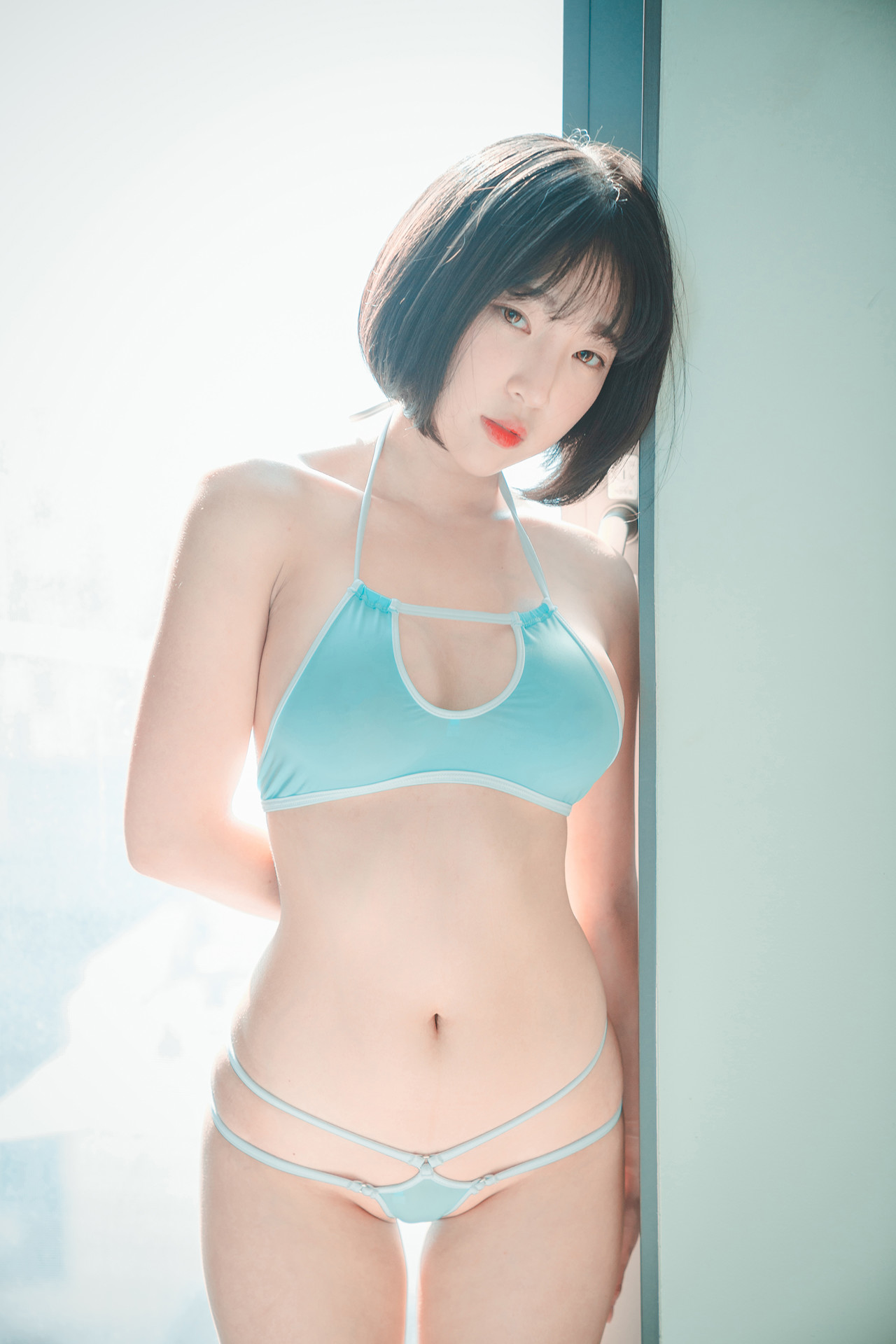 Kang Inkyung 강인경, DJAWA ‘Poolside’ Set.01の写真 3