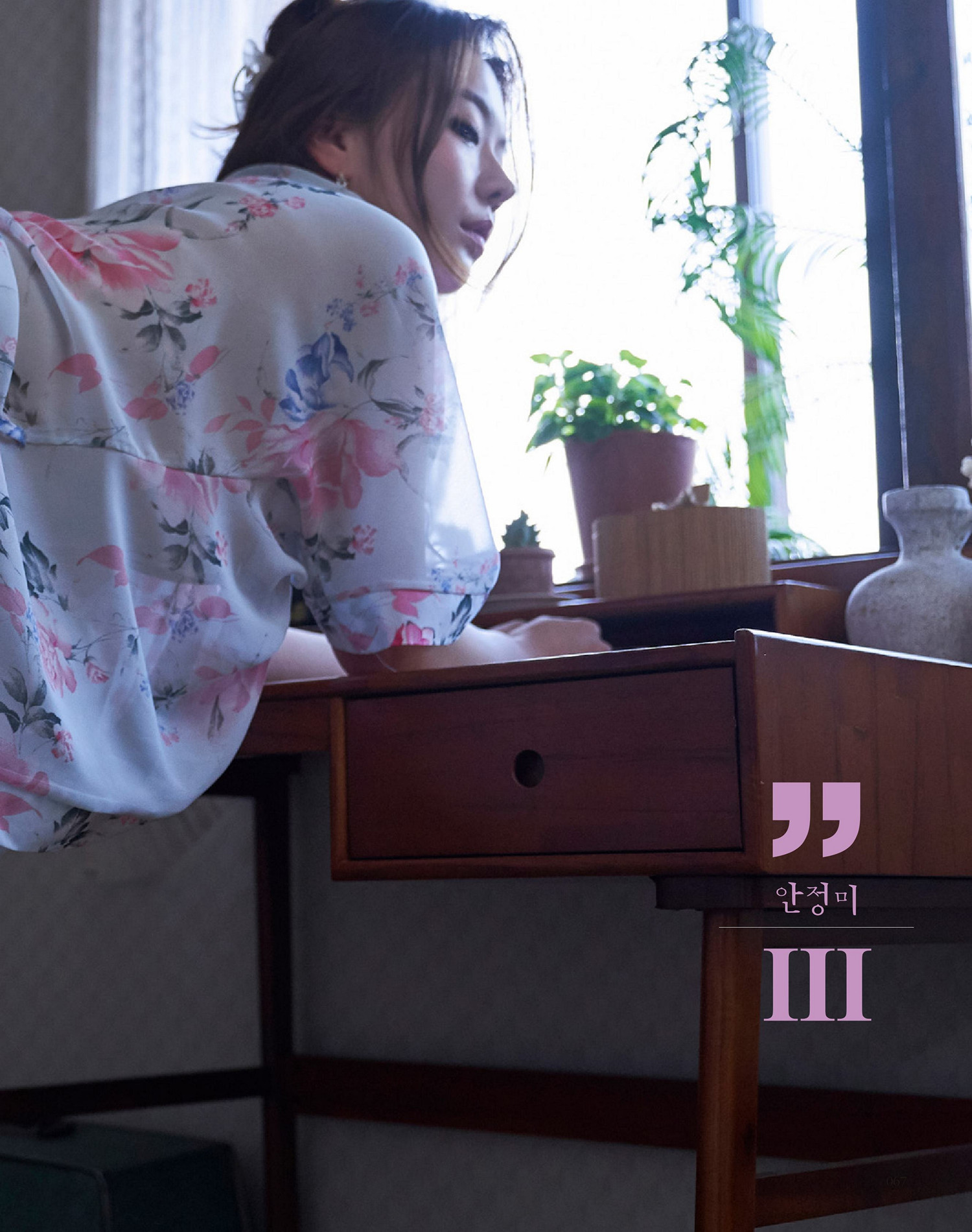 Jungmi 정미, Photobook ‘Sexy Photobook 01’ Set.02の写真 21