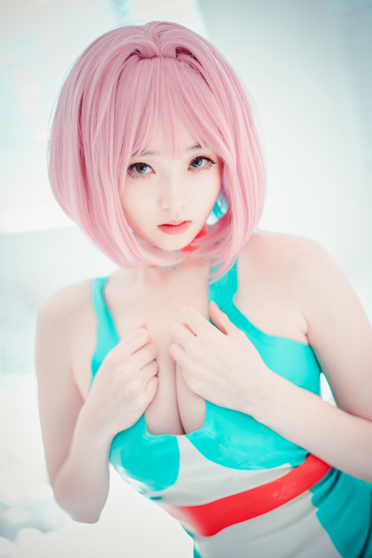 Bambi 밤비, DJAWA ‘Cling To Latex’の写真 45
