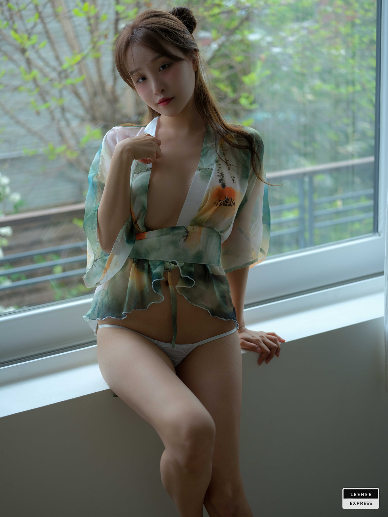 Leesnoww 이설, LEEHEE EXPRESS LEBE-155 Set.01の写真 12