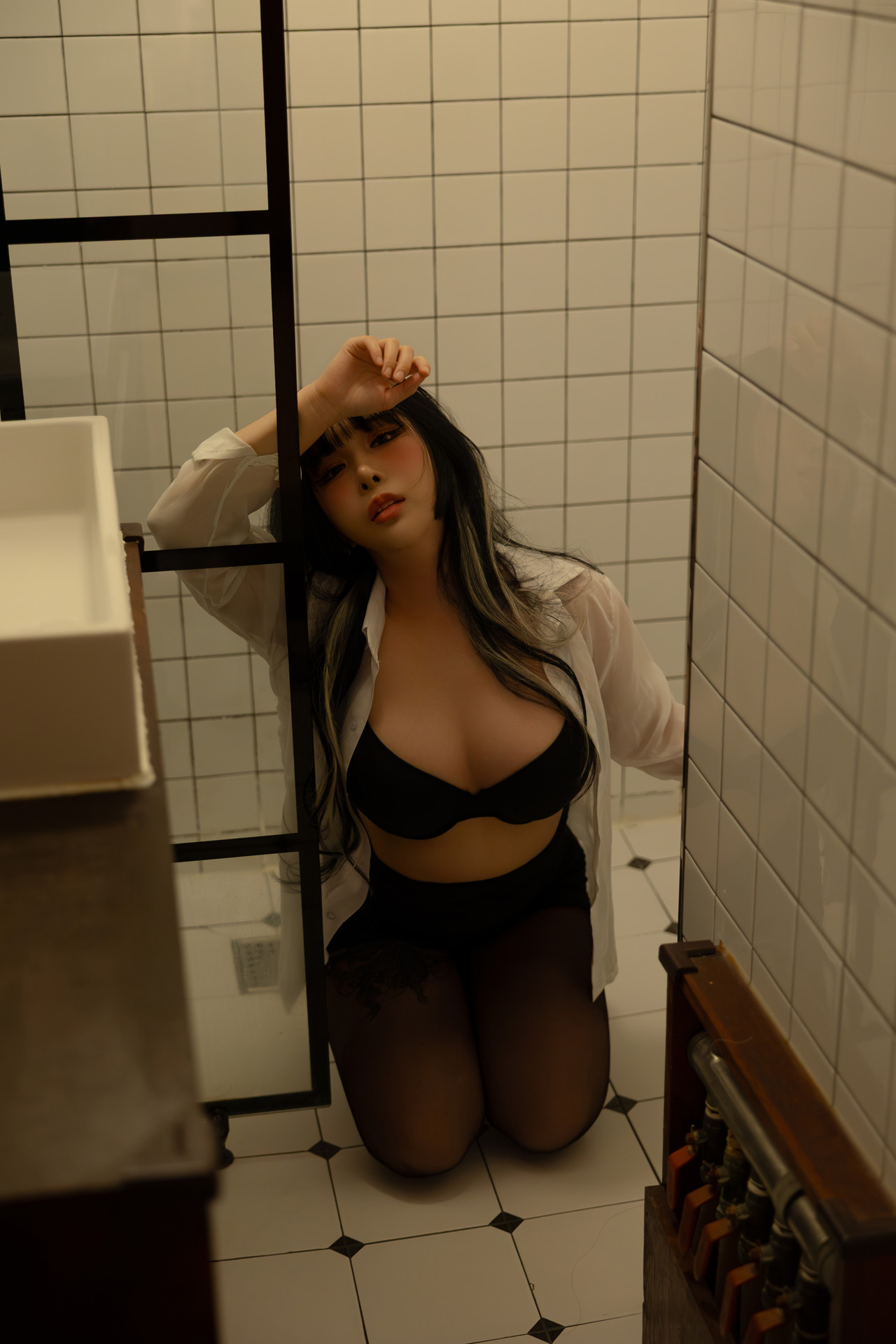Lee Yuin 유인, Photobook ‘Girl Next Door’ Set.01の写真 5