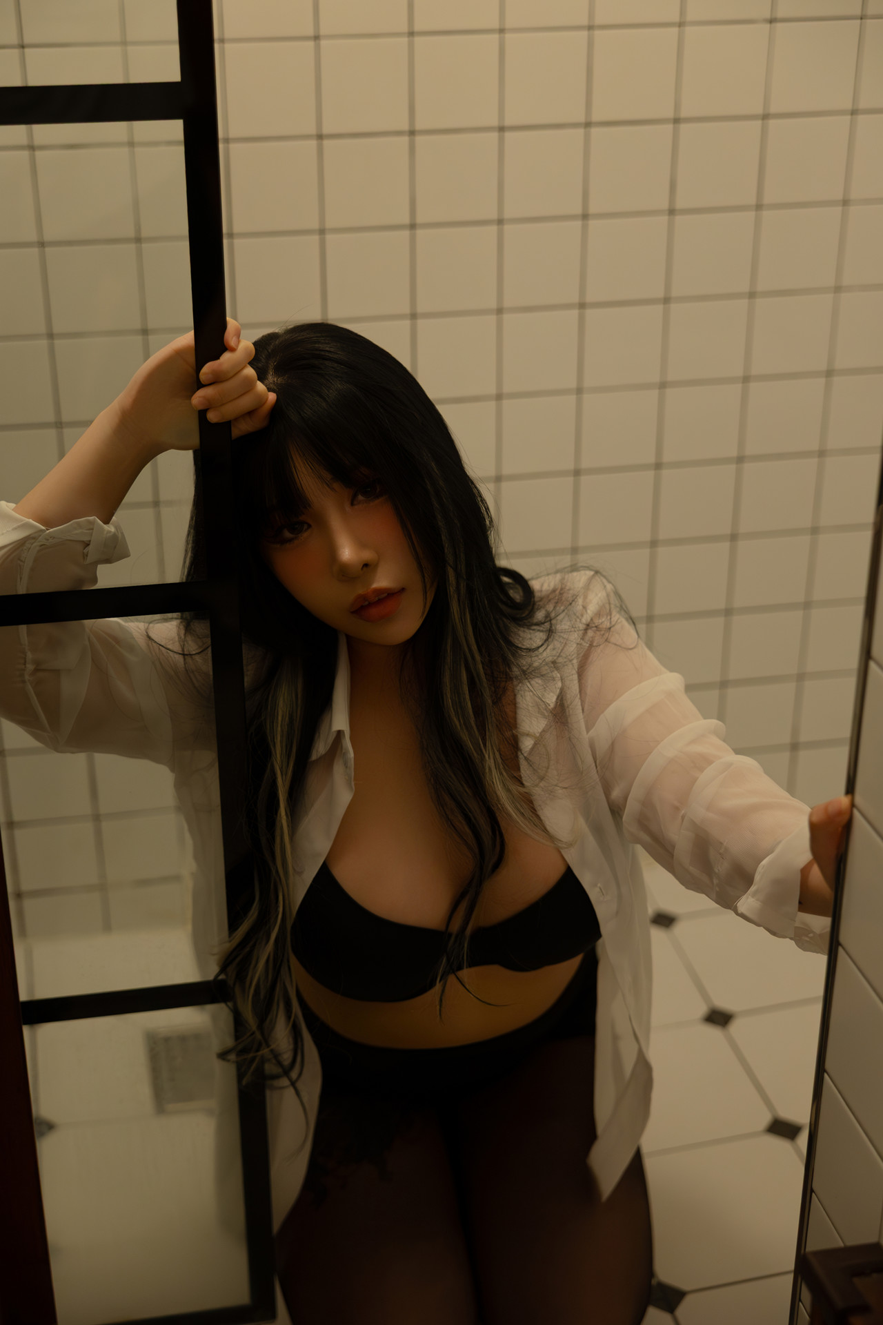 Lee Yuin 유인, Photobook ‘Girl Next Door’ Set.01の写真 7