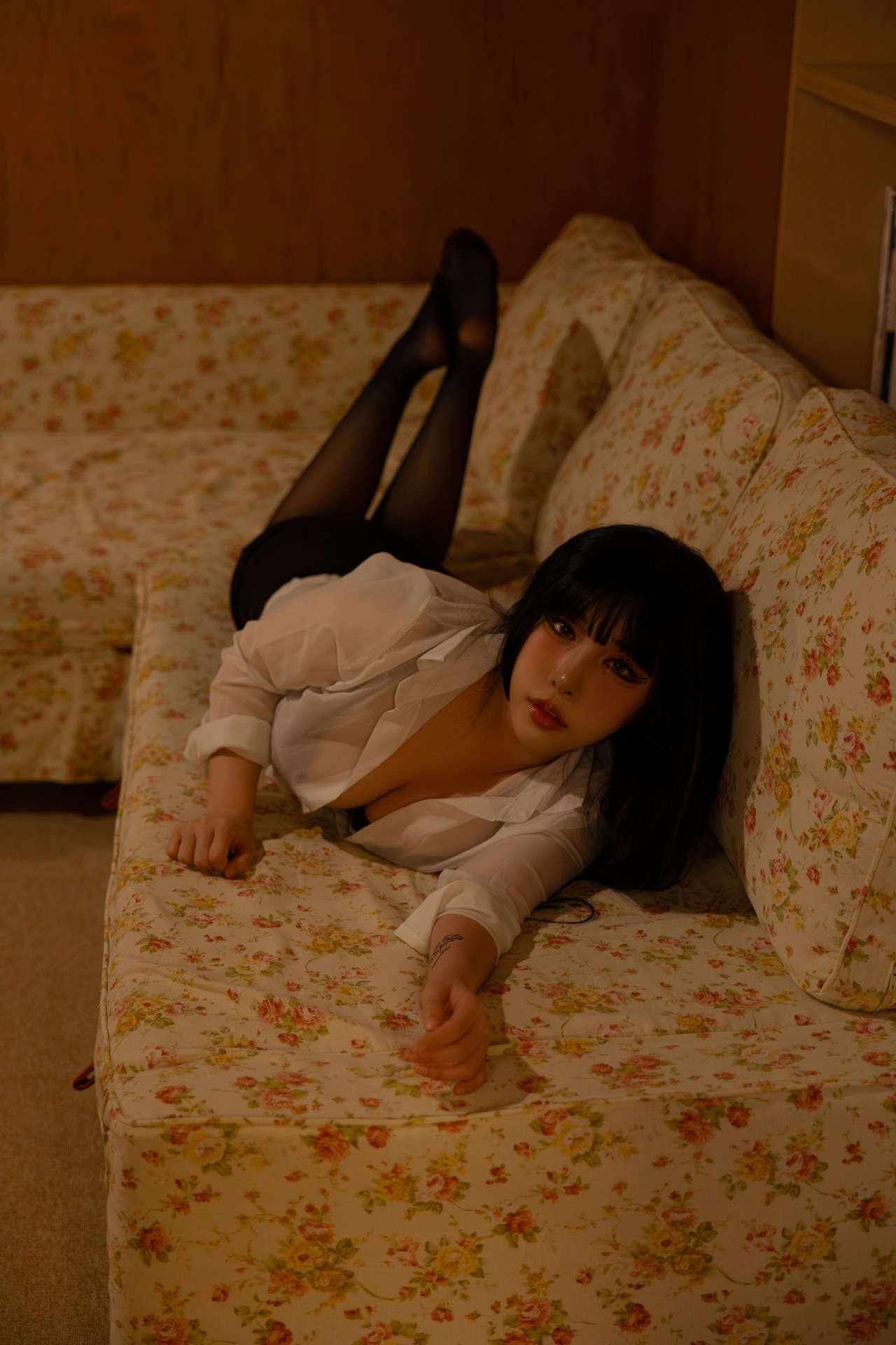 Lee Yuin 유인, Photobook ‘Girl Next Door’ Set.02の写真 34