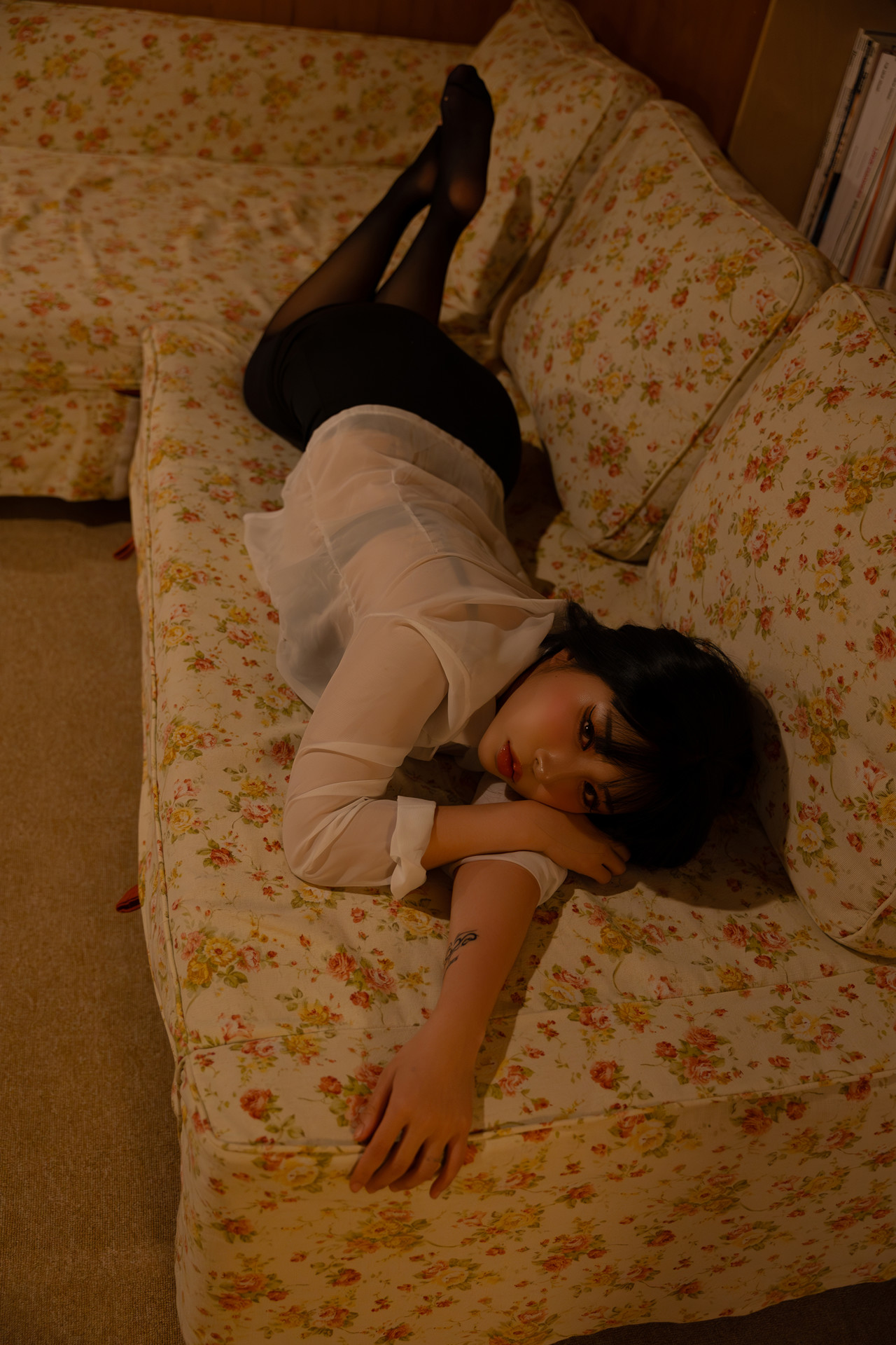 Lee Yuin 유인, Photobook ‘Girl Next Door’ Set.02の写真 37